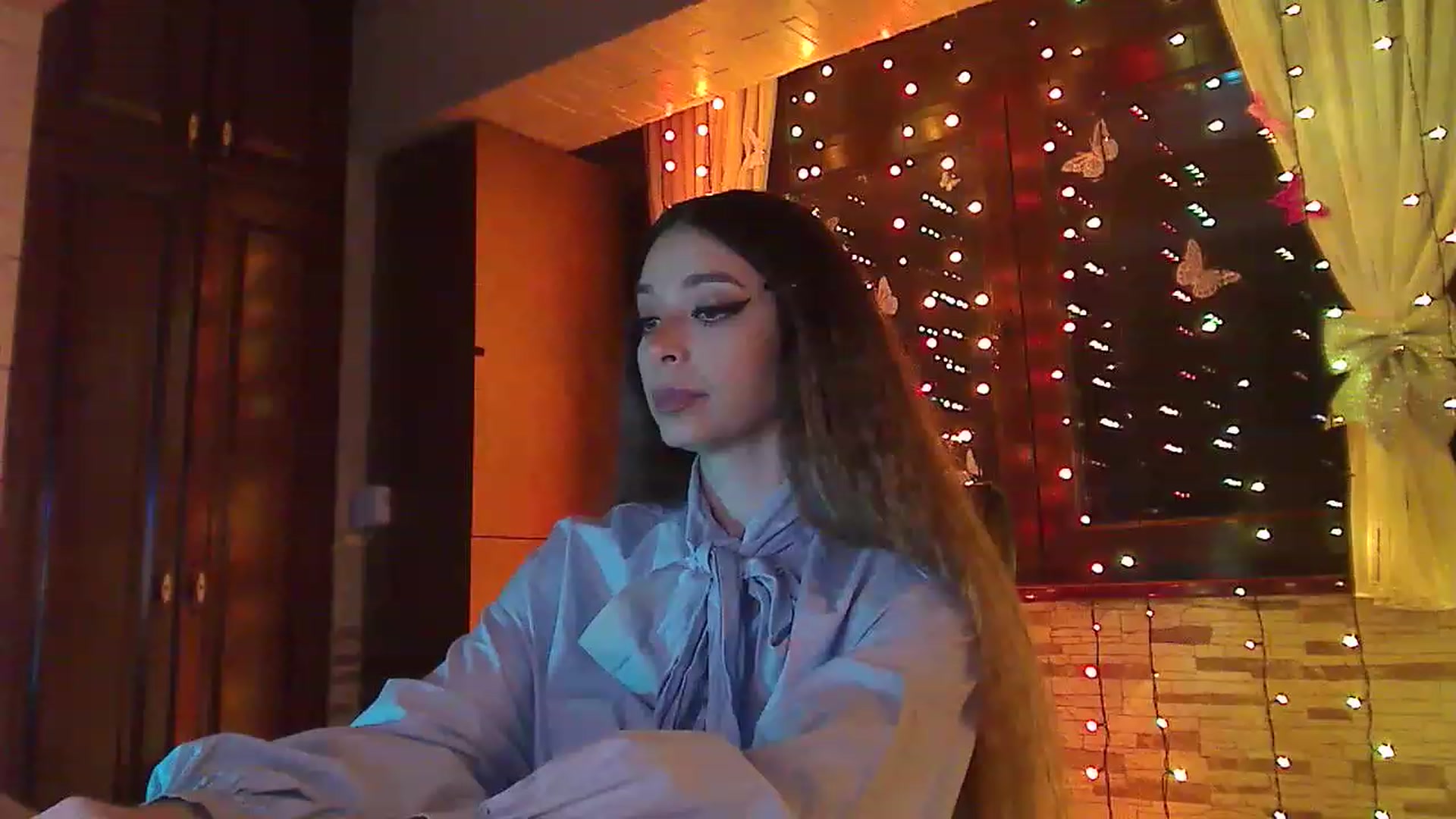 Gallery image thumbnail from No_bo_dy's myfreecams stream on, 05/03/2023, 02:09 image 11 of 20