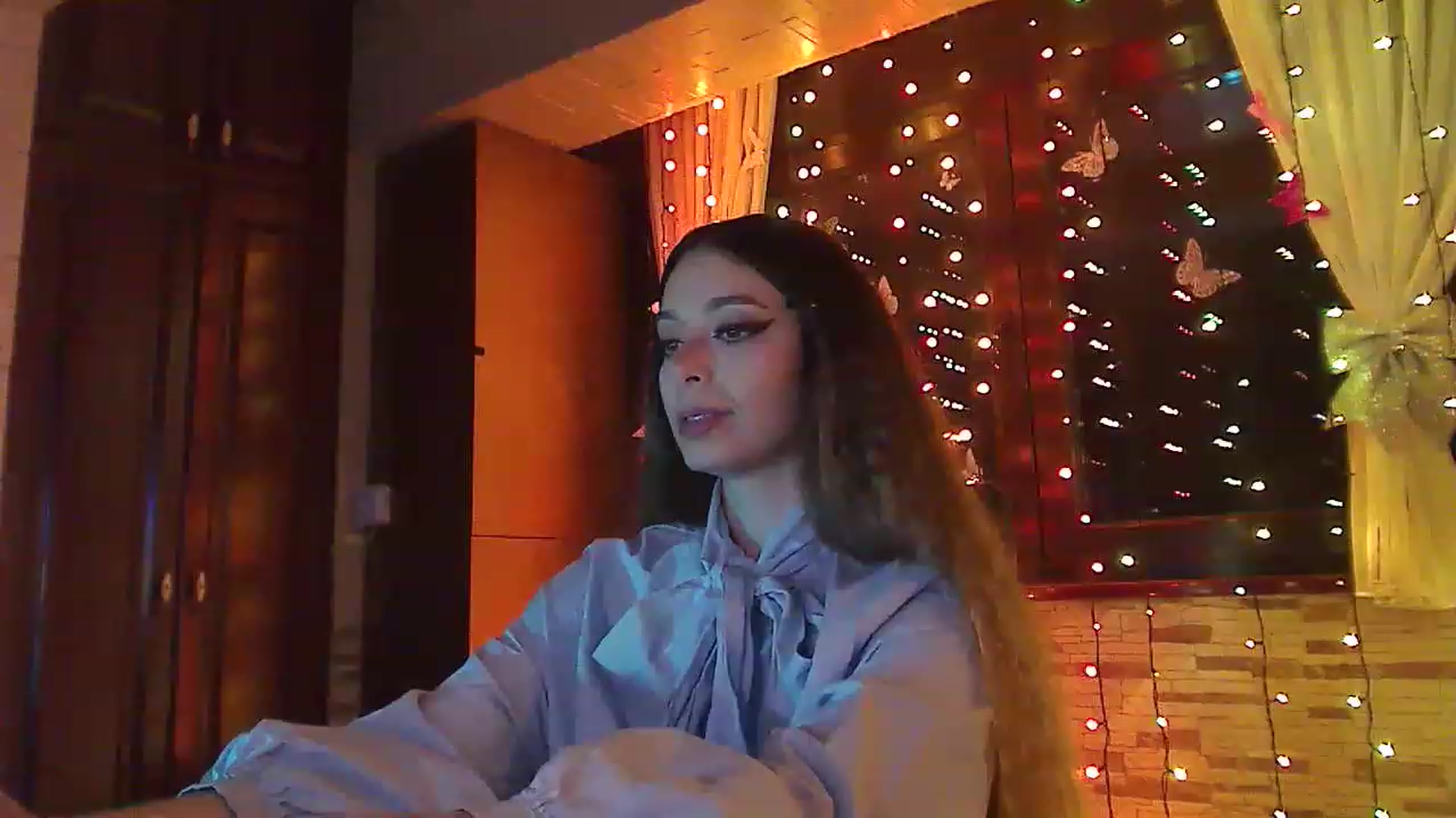 Gallery image thumbnail from No_bo_dy's myfreecams stream on, 05/03/2023, 02:09 image 5 of 20