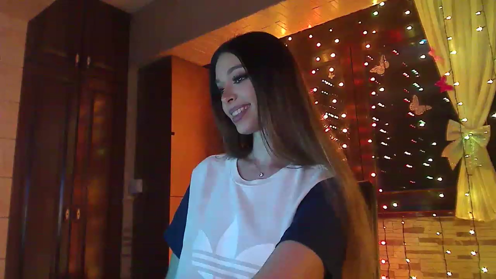 Gallery image thumbnail from No_bo_dy's myfreecams stream on, 05/06/2023, 23:07 image 7 of 20