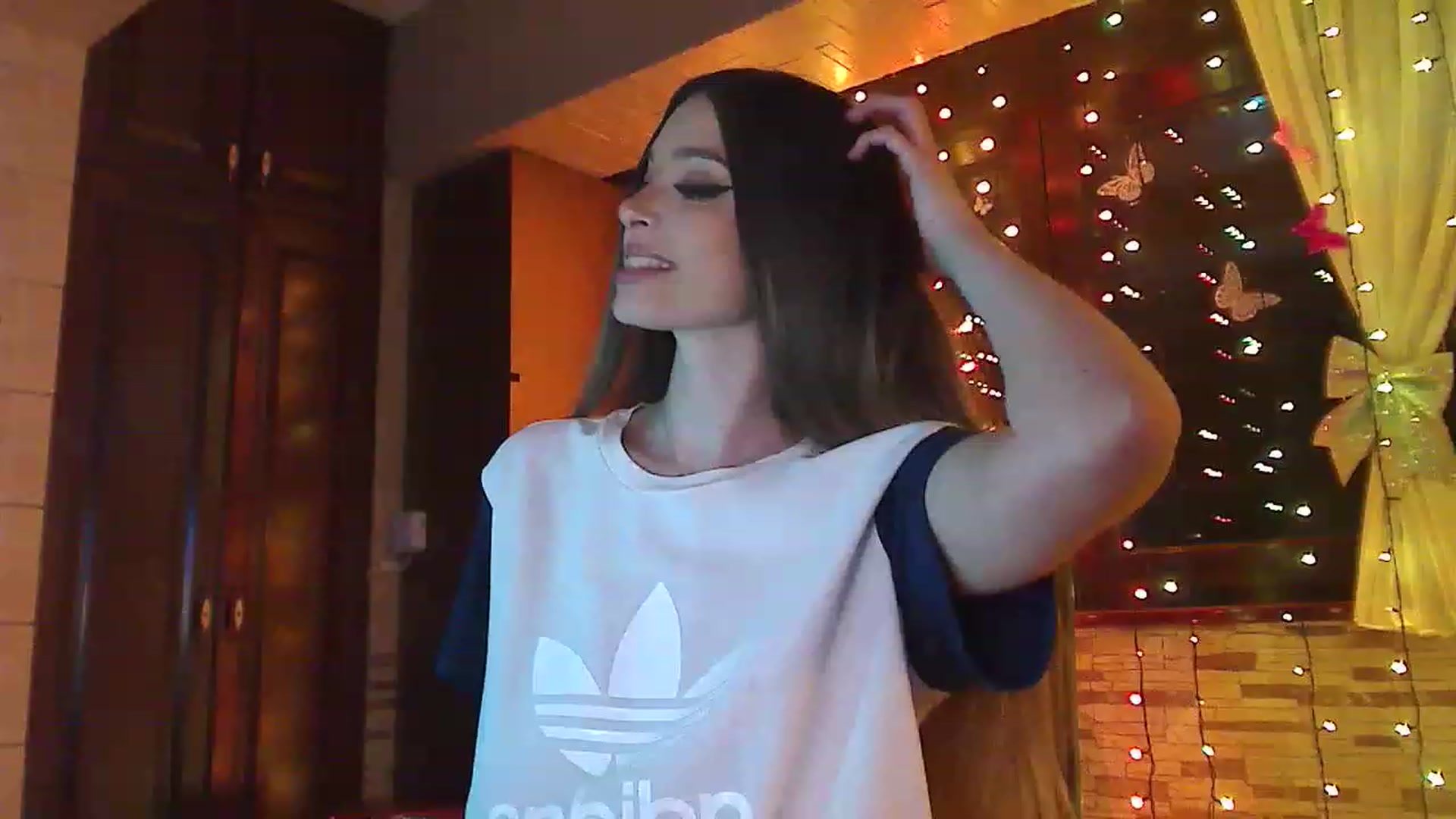Gallery image thumbnail from No_bo_dy's myfreecams stream on, 05/07/2023, 02:00 image 6 of 20