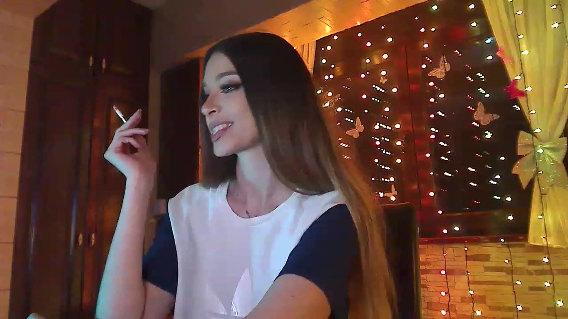 Gallery image thumbnail from No_bo_dy's myfreecams stream on, 05/07/2023, 02:00 image 7 of 20