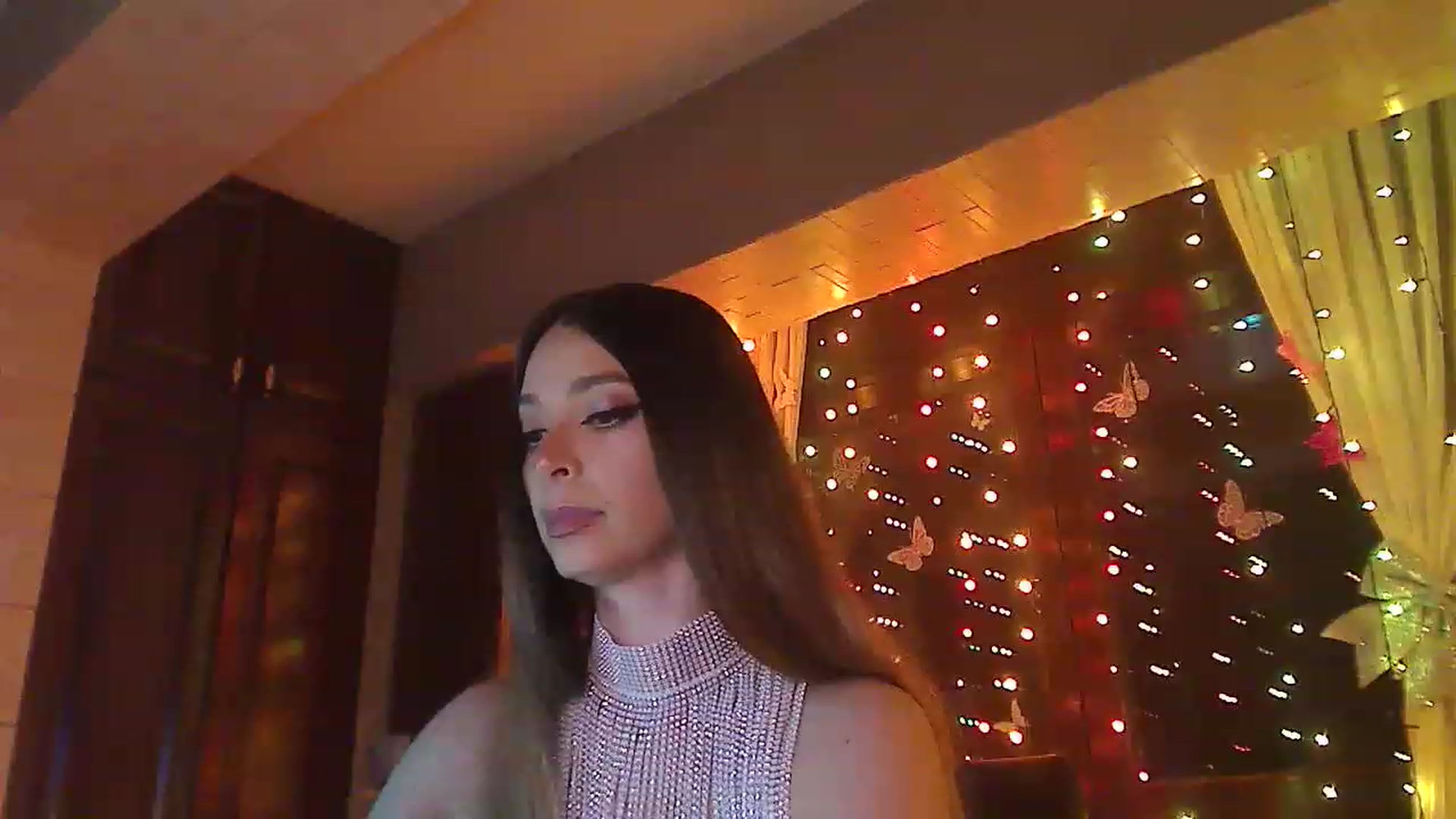 Gallery image thumbnail from No_bo_dy's myfreecams stream on, 05/10/2023, 03:04 image 5 of 20