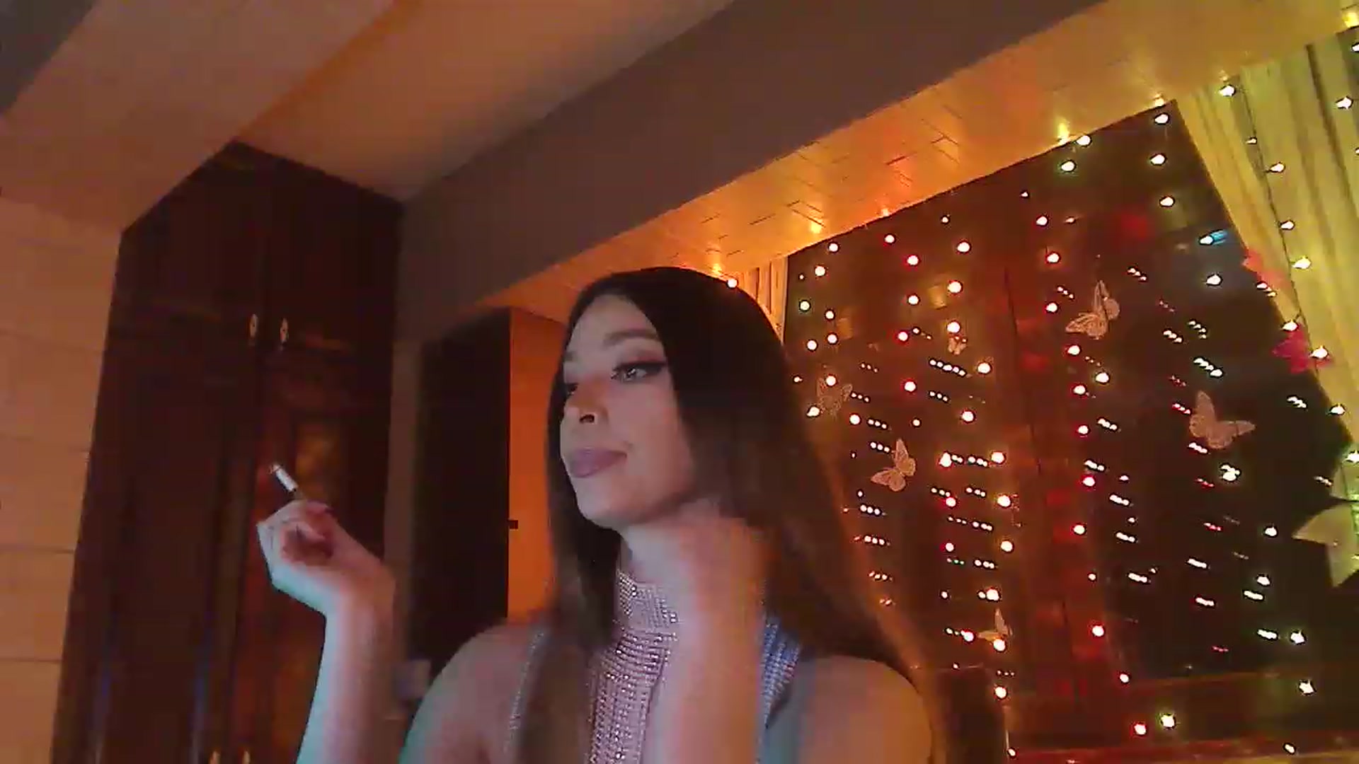 Gallery image thumbnail from No_bo_dy's myfreecams stream on, 05/10/2023, 03:04 image 11 of 20