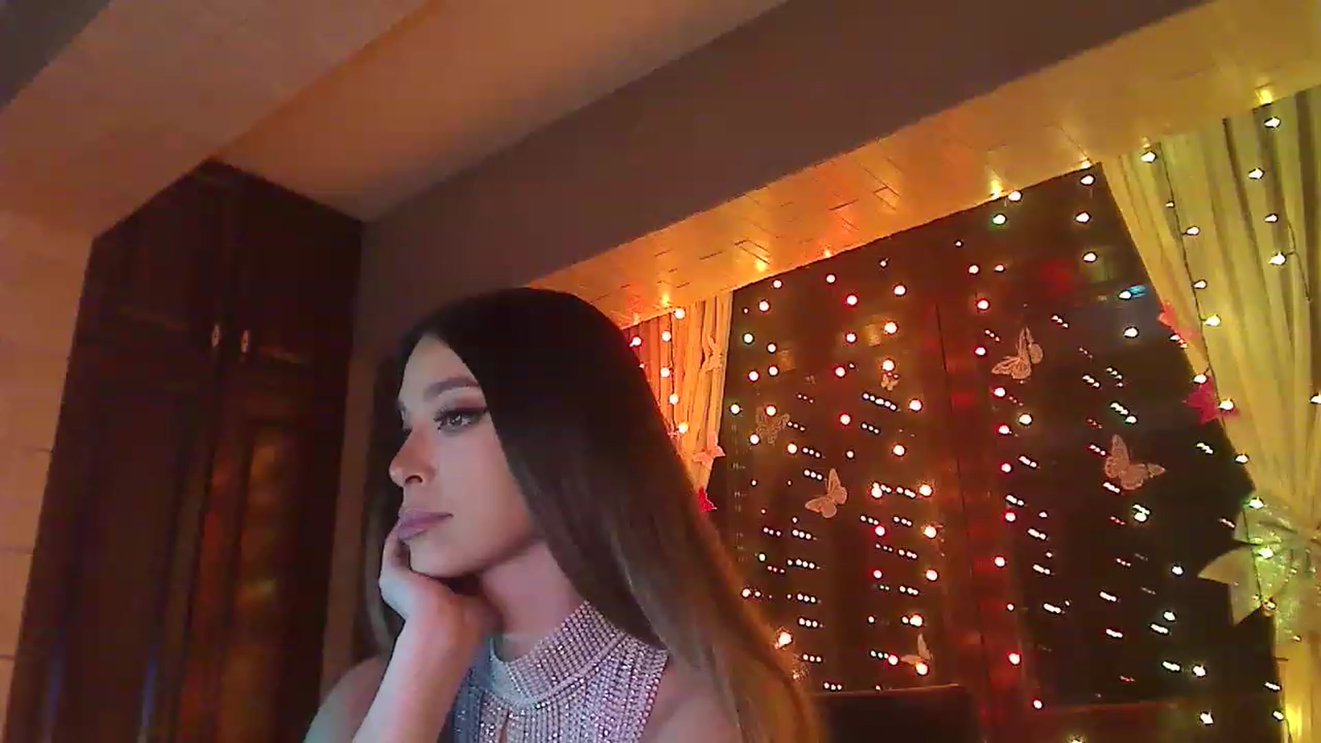 Gallery image thumbnail from No_bo_dy's myfreecams stream on, 05/10/2023, 03:04 image 2 of 20