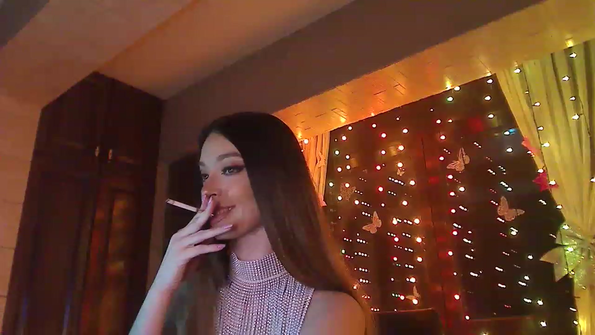 Gallery image thumbnail from No_bo_dy's myfreecams stream on, 05/10/2023, 03:04 image 8 of 20