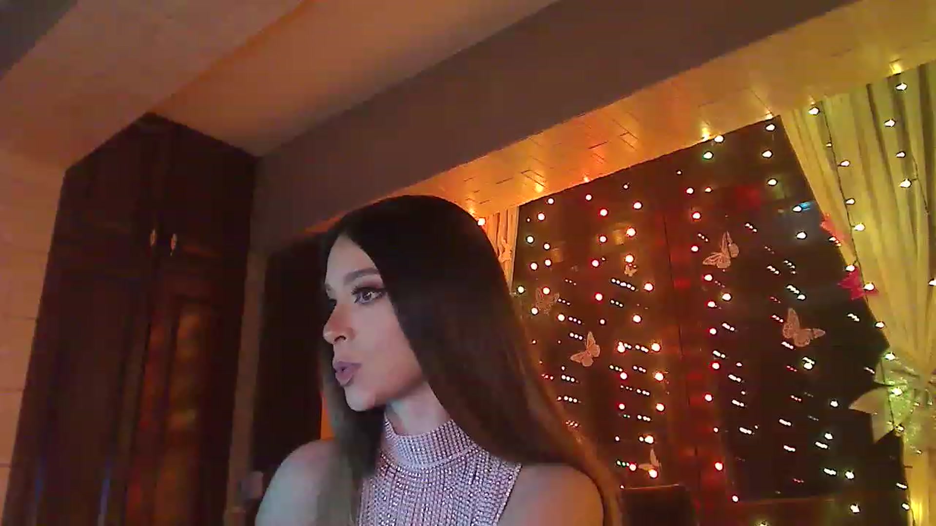 Gallery image thumbnail from No_bo_dy's myfreecams stream on, 05/10/2023, 03:04 image 7 of 20