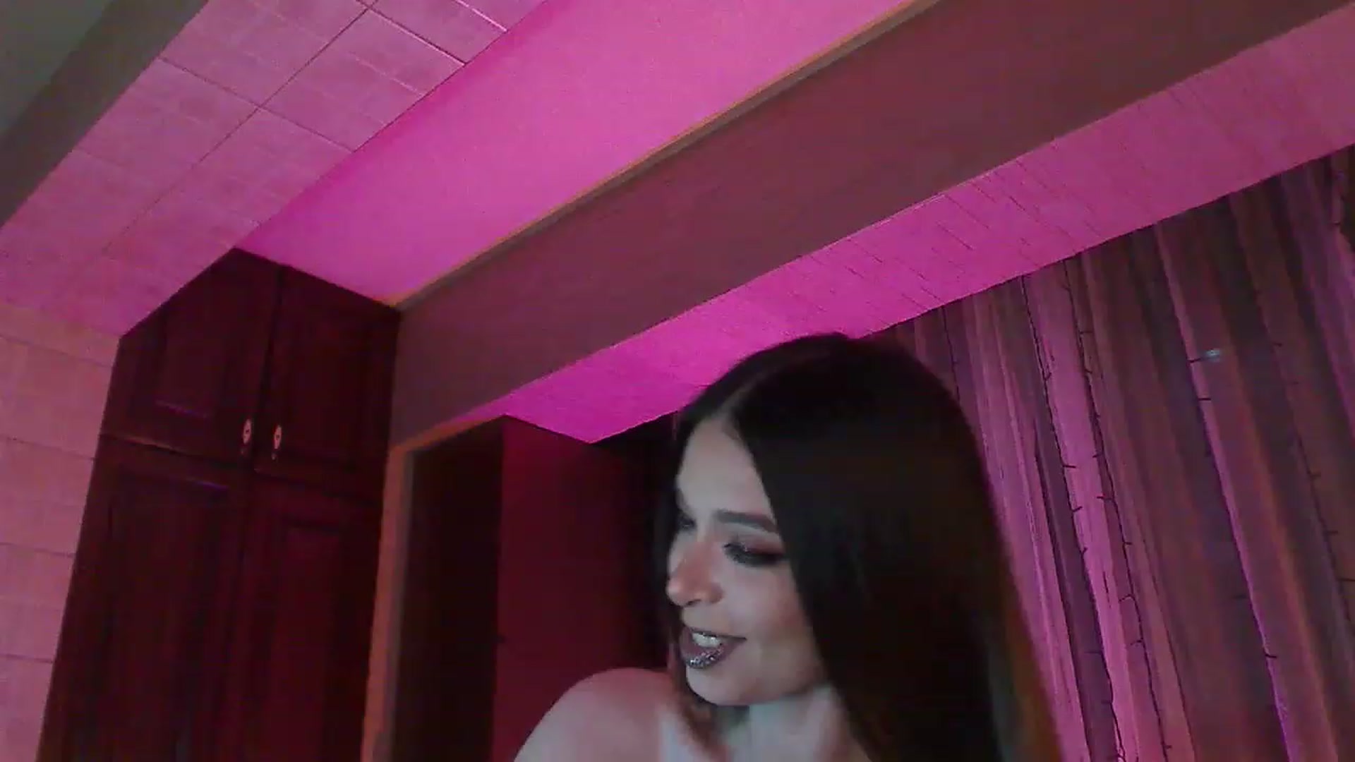 Gallery image thumbnail from No_bo_dy's myfreecams stream on, 06/12/2023, 24:44 image 20 of 20