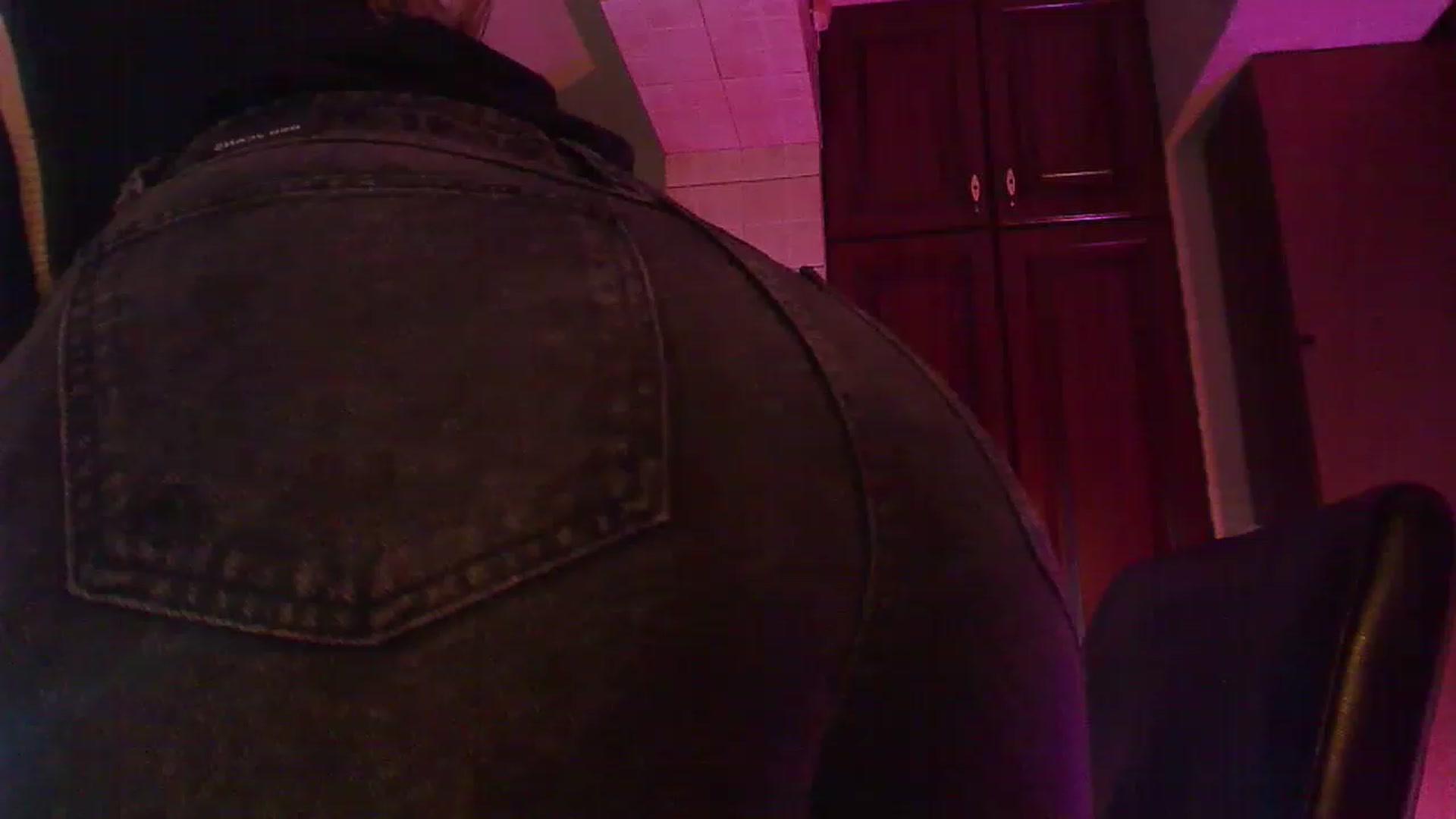 Gallery image thumbnail from No_bo_dy's myfreecams stream on, 06/13/2023, 01:51 image 2 of 20