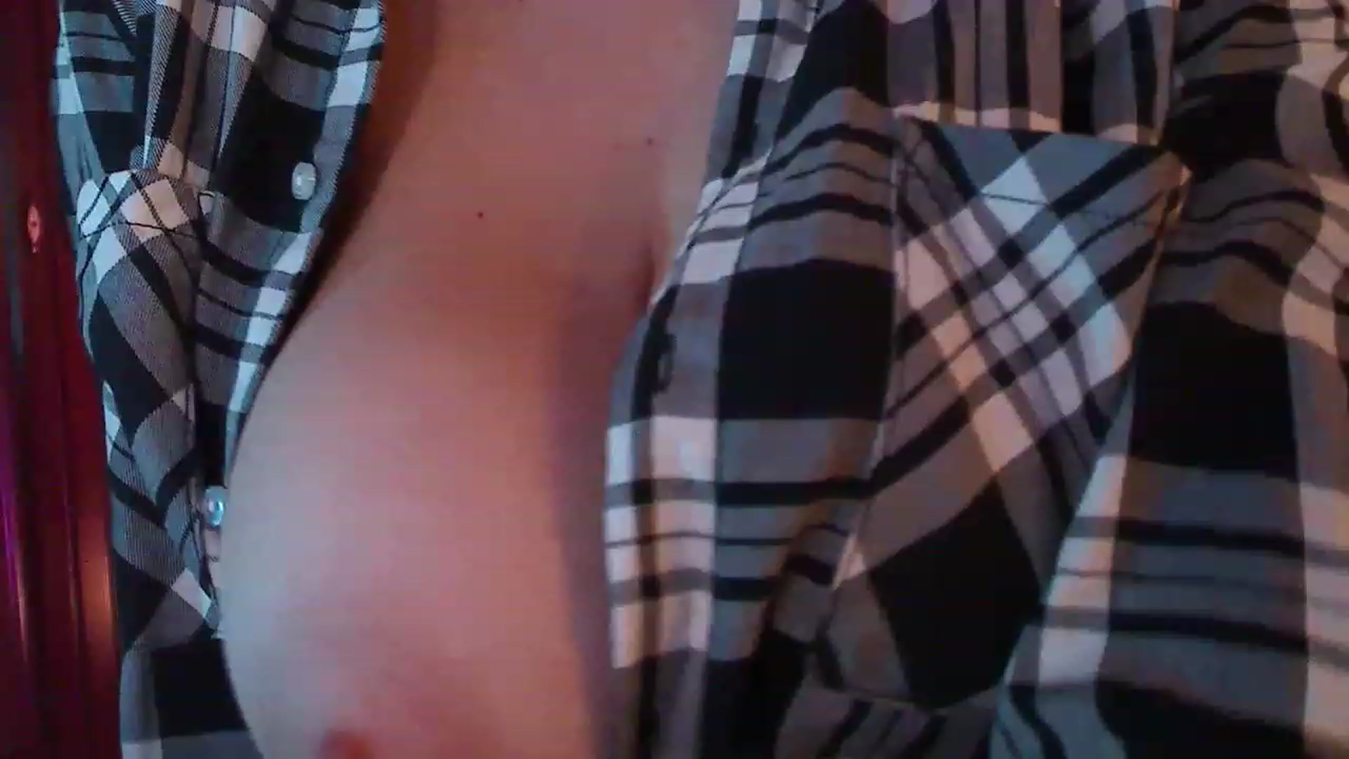 Gallery image thumbnail from No_bo_dy's myfreecams stream on, 06/14/2023, 02:25 image 16 of 20