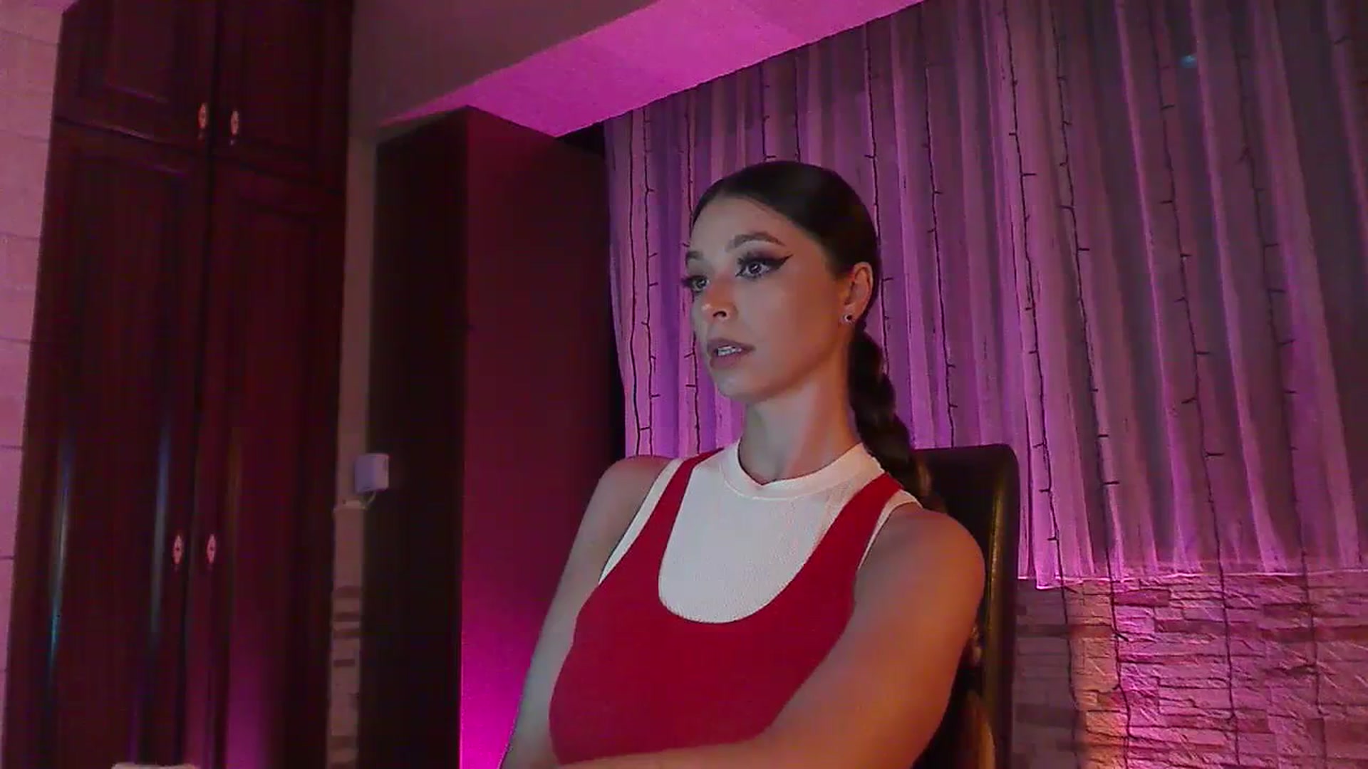 Gallery image thumbnail from No_bo_dy's myfreecams stream on, 07/12/2023, 23:39 image 17 of 20