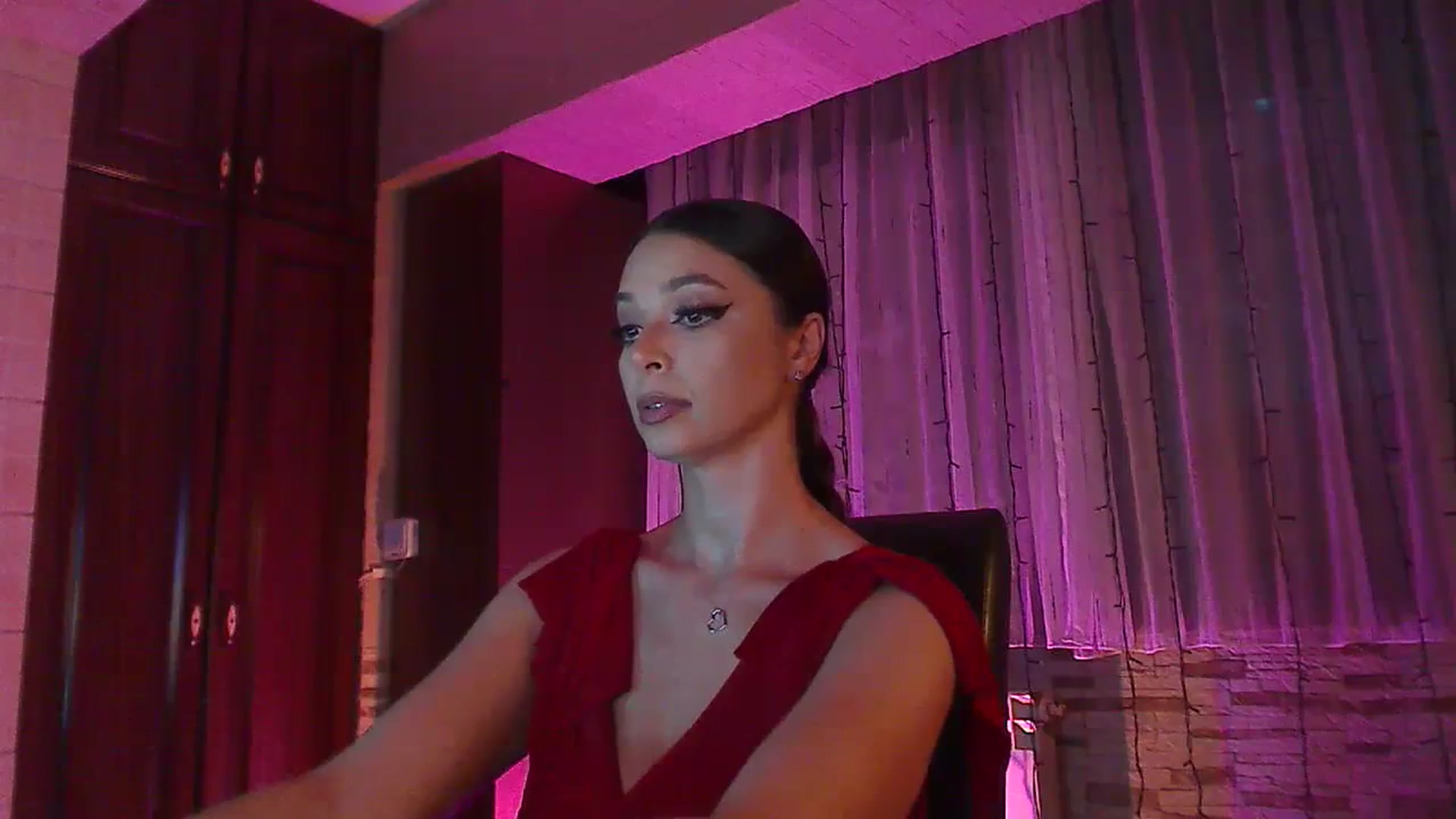 Gallery image thumbnail from No_bo_dy's myfreecams stream on, 07/15/2023, 24:24 image 20 of 20