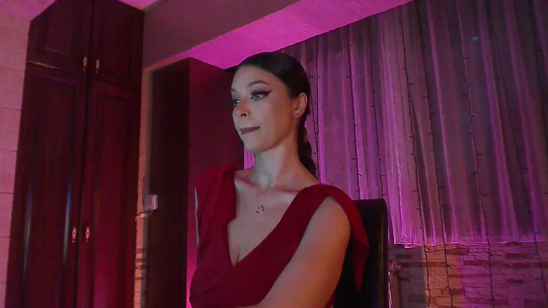 Gallery image thumbnail from No_bo_dy's myfreecams stream on, 07/15/2023, 24:24 image 5 of 20