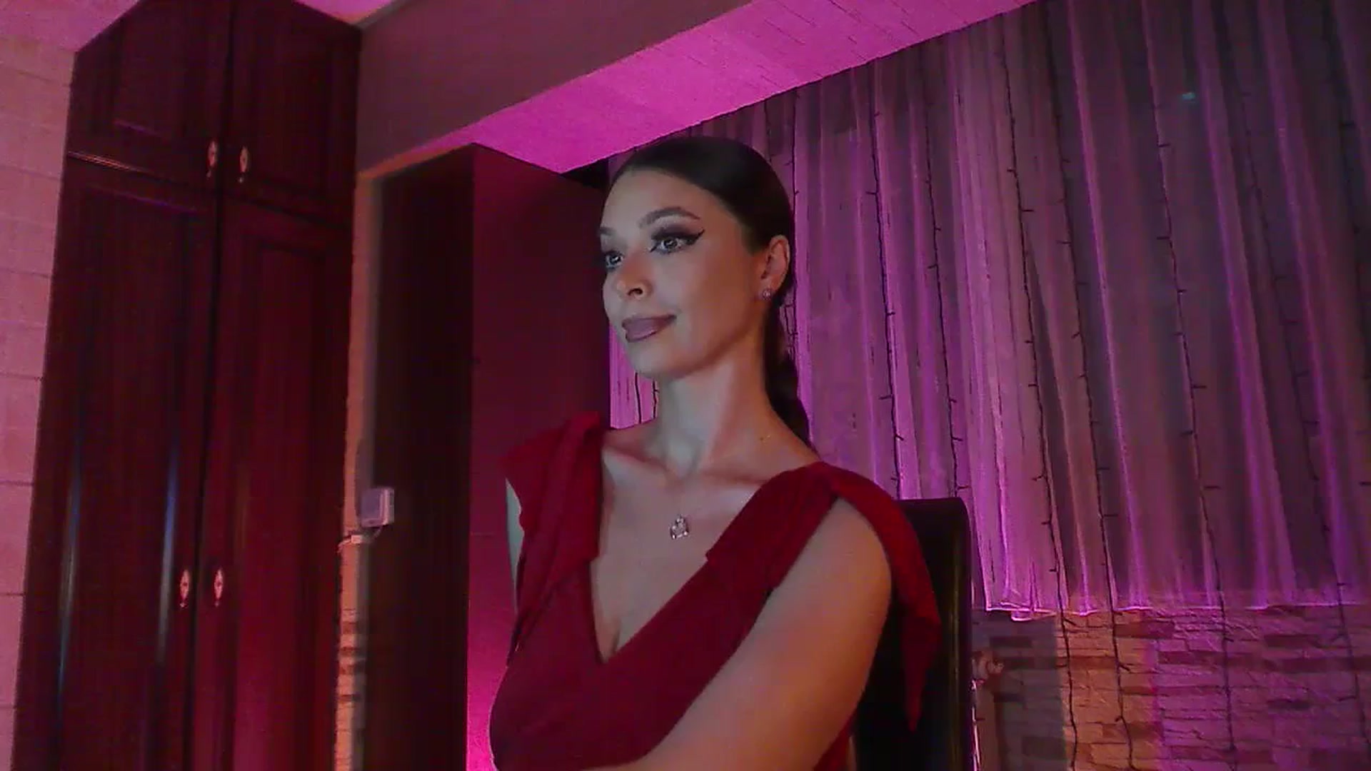 Gallery image thumbnail from No_bo_dy's myfreecams stream on, 07/15/2023, 24:24 image 8 of 20