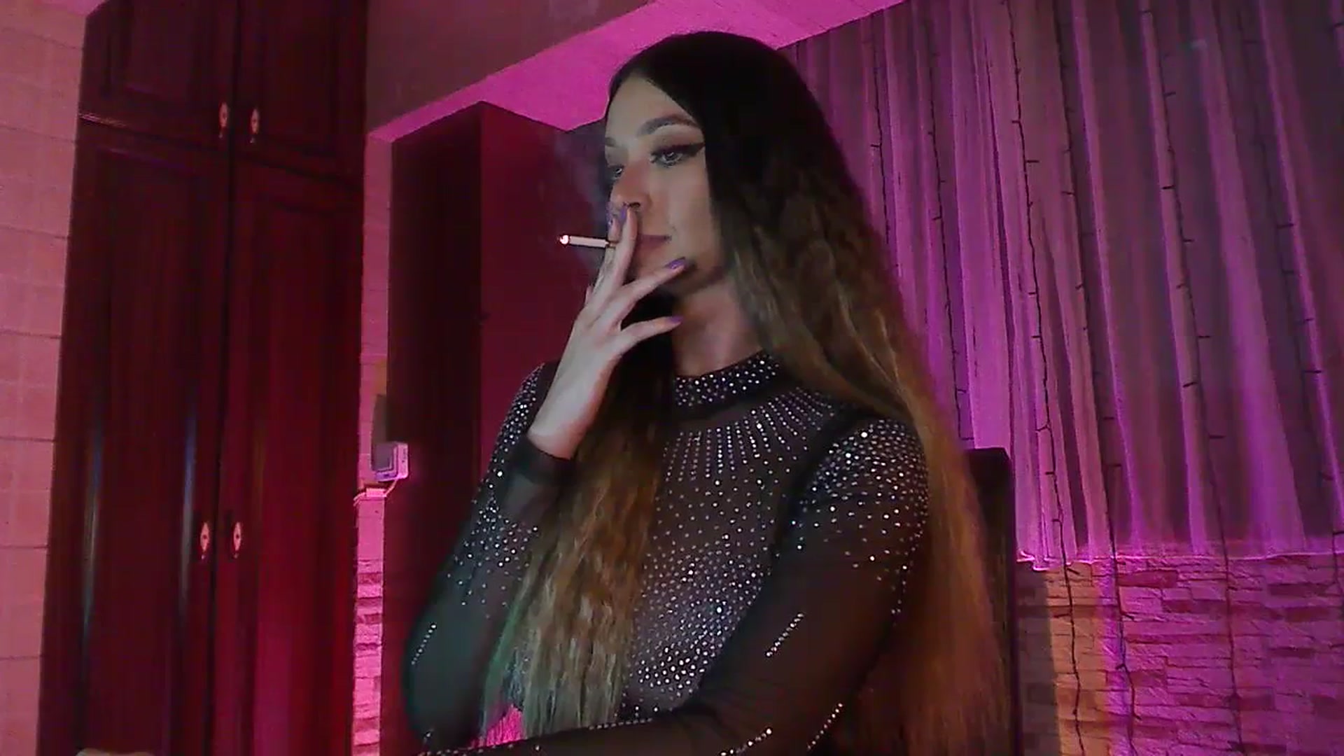Gallery image thumbnail from No_bo_dy's myfreecams stream on, 07/18/2023, 02:56 image 3 of 20