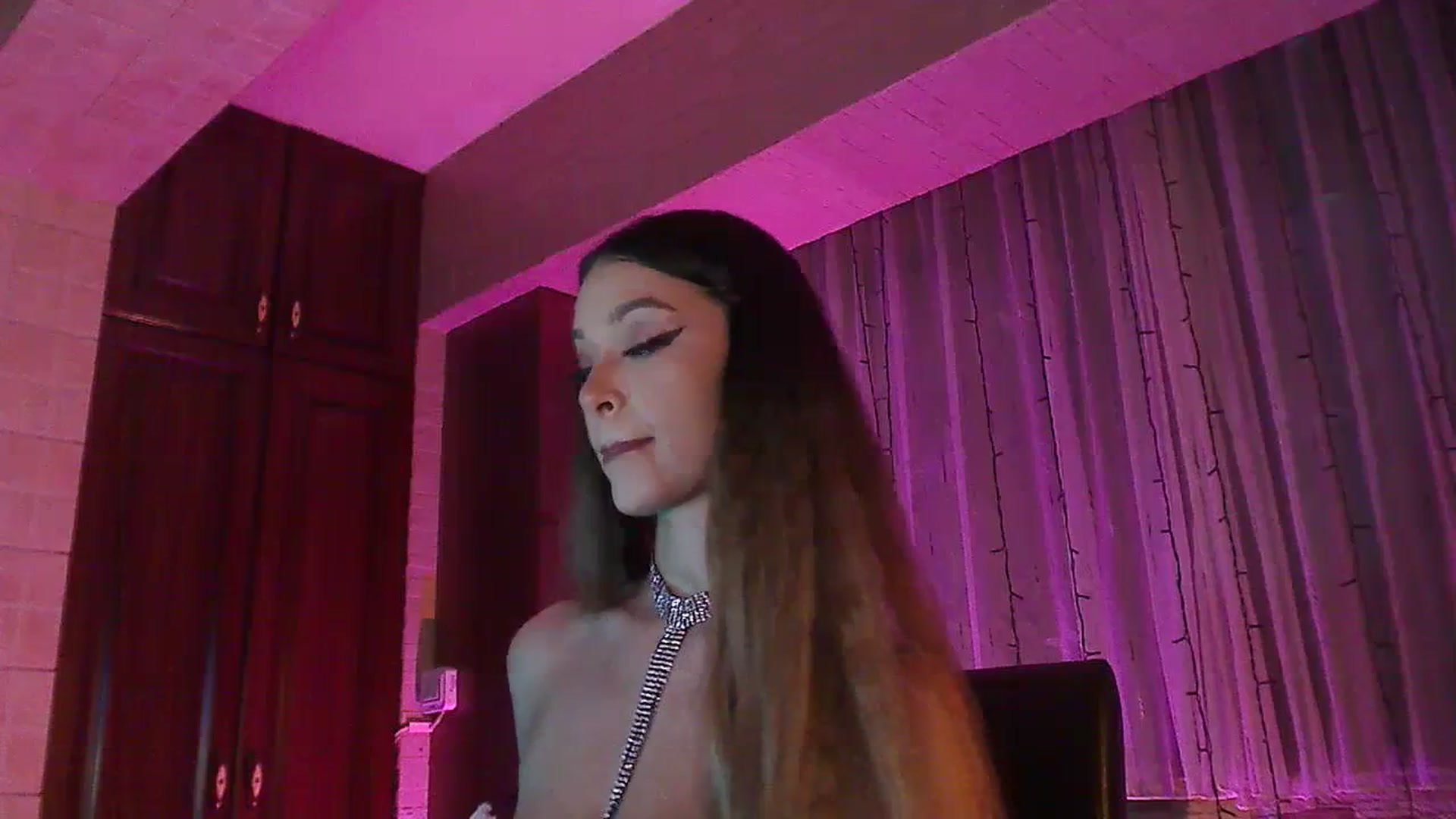 Gallery image thumbnail from No_bo_dy's myfreecams stream on, 07/18/2023, 23:46 image 20 of 20