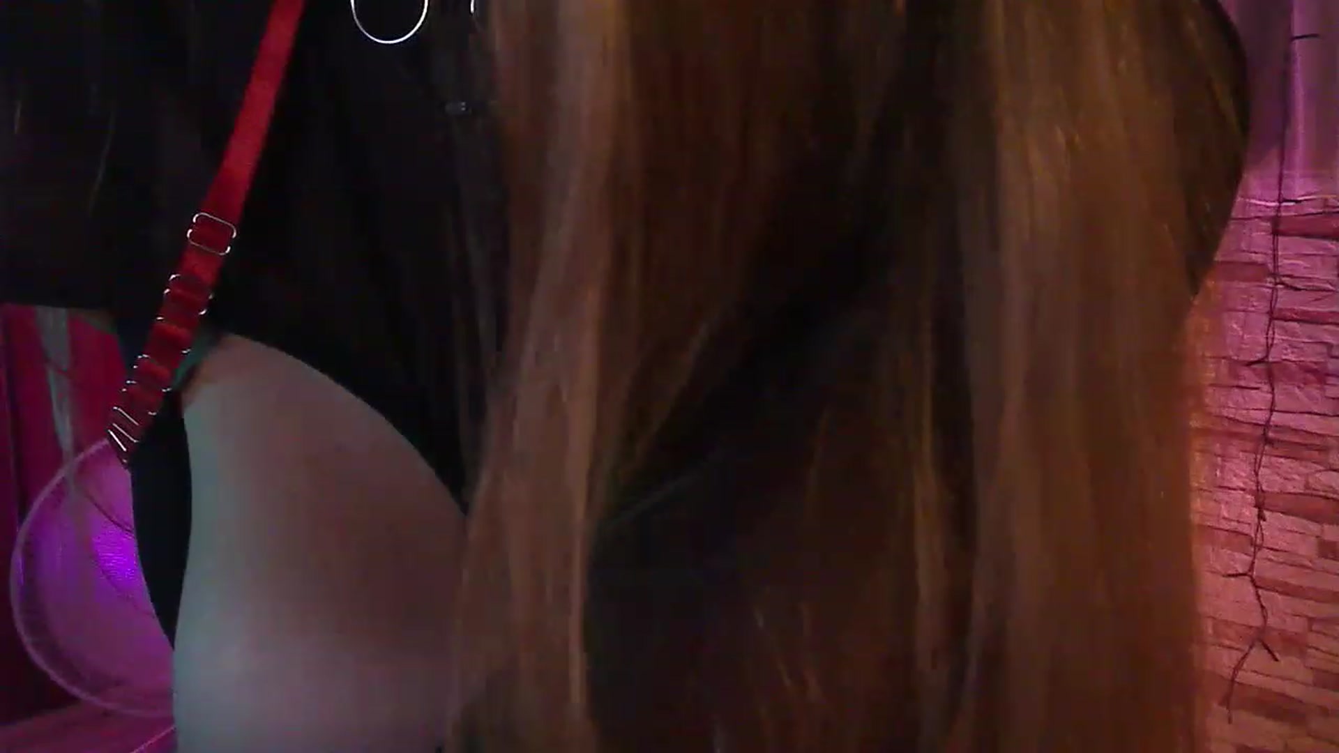 Gallery image thumbnail from No_bo_dy's myfreecams stream on, 07/24/2023, 02:20 image 10 of 20
