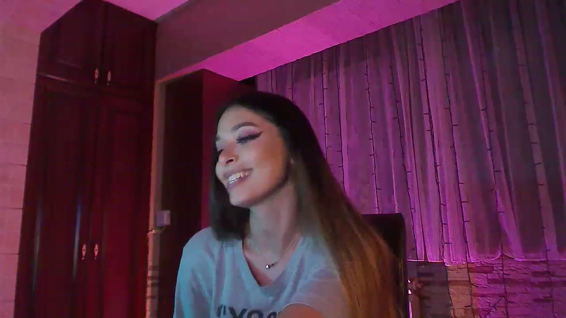 Gallery image thumbnail from No_bo_dy's myfreecams stream on, 07/25/2023, 02:46 image 18 of 20