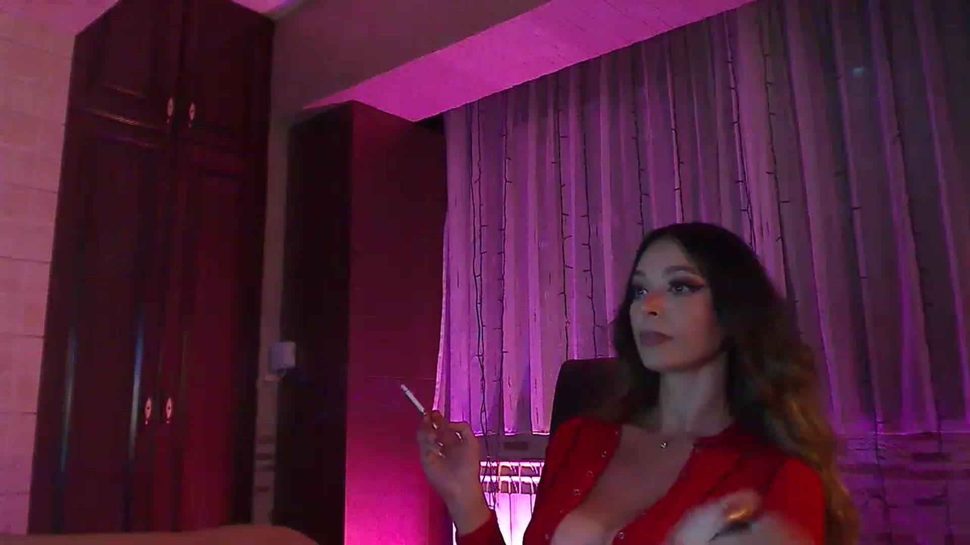 Gallery image thumbnail from No_bo_dy's myfreecams stream on, 07/26/2023, 02:14 image 19 of 20