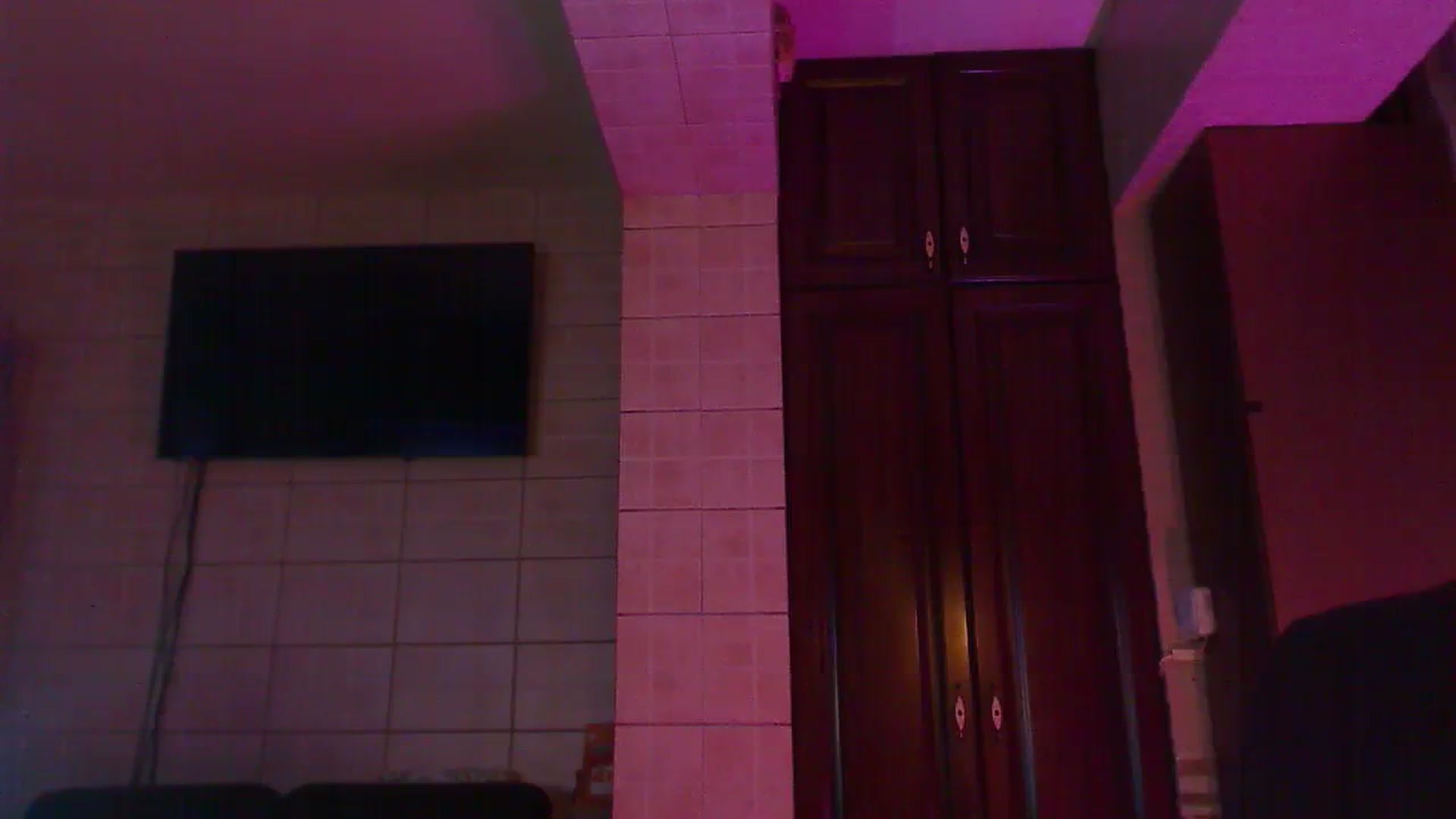 Gallery image thumbnail from No_bo_dy's myfreecams stream on, 08/12/2023, 02:40 image 16 of 20