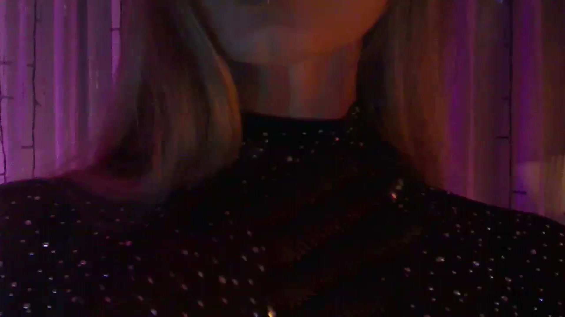 Gallery image thumbnail from No_bo_dy's myfreecams stream on, 09/15/2023, 23:57 image 20 of 20