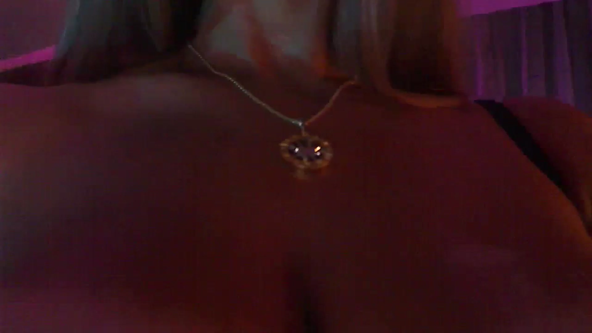 Gallery image thumbnail from No_bo_dy's myfreecams stream on, 09/18/2023, 24:02 image 20 of 20
