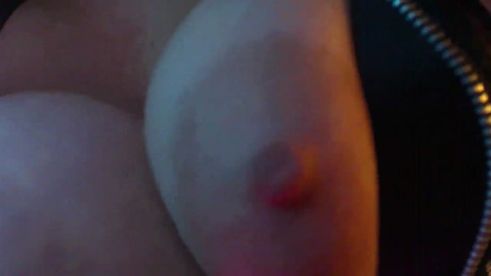 Gallery image thumbnail from No_bo_dy's myfreecams stream on, 10/08/2023, 02:04 image 19 of 20
