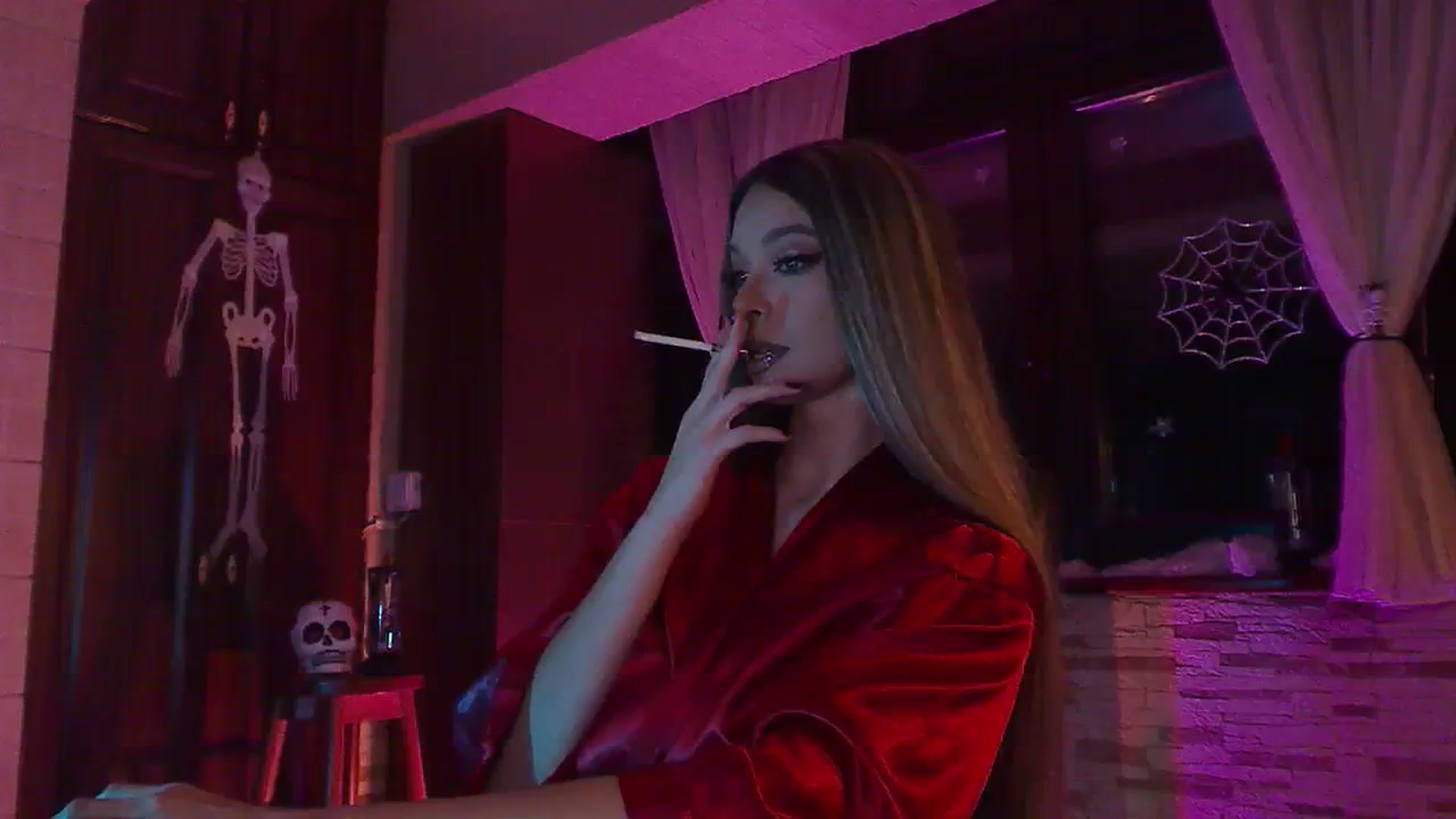 Gallery image thumbnail from No_bo_dy's myfreecams stream on, 10/16/2023, 24:19 image 1 of 20