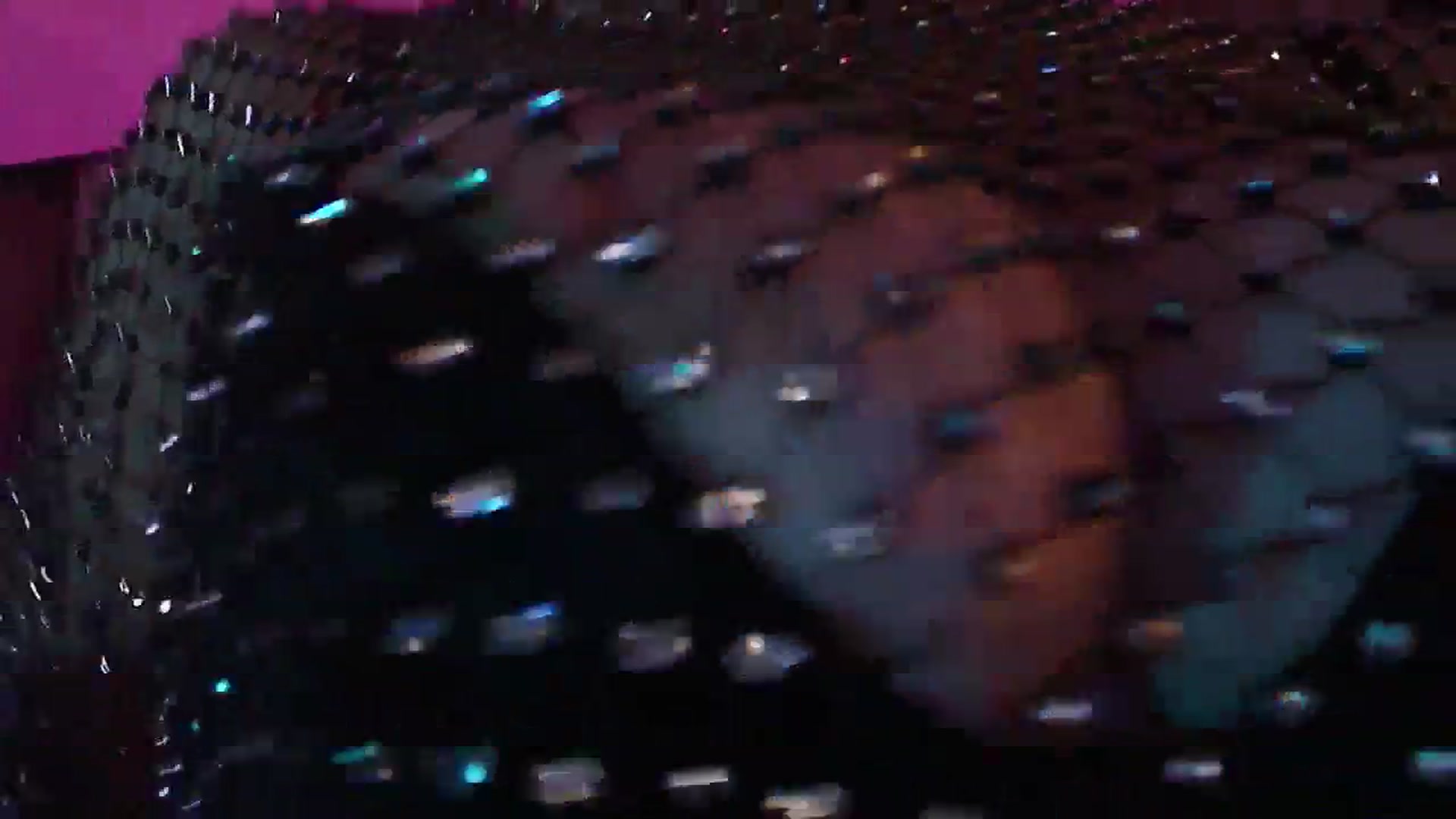 Gallery image thumbnail from No_bo_dy's myfreecams stream on, 10/18/2023, 24:01 image 10 of 20