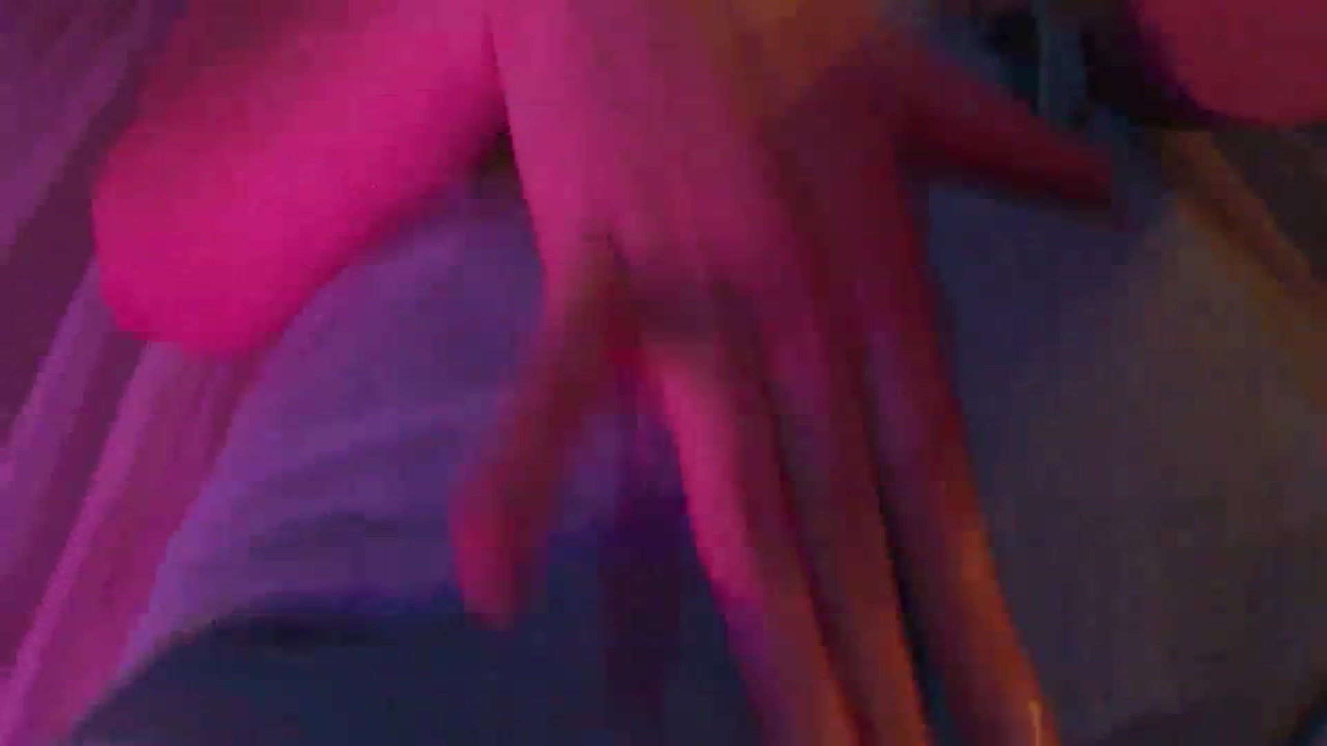 Gallery image thumbnail from No_bo_dy's myfreecams stream on, 12/05/2023, 01:41 image 12 of 20