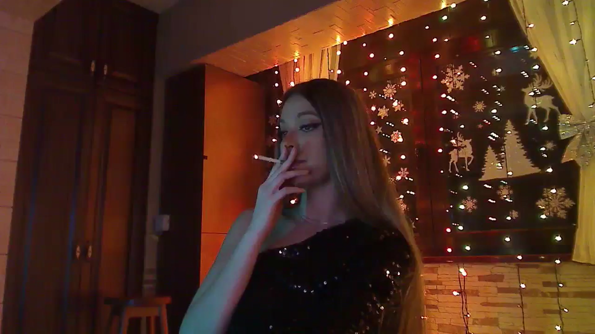 Gallery image thumbnail from No_bo_dy's myfreecams stream on, 12/11/2023, 01:52 image 1 of 20