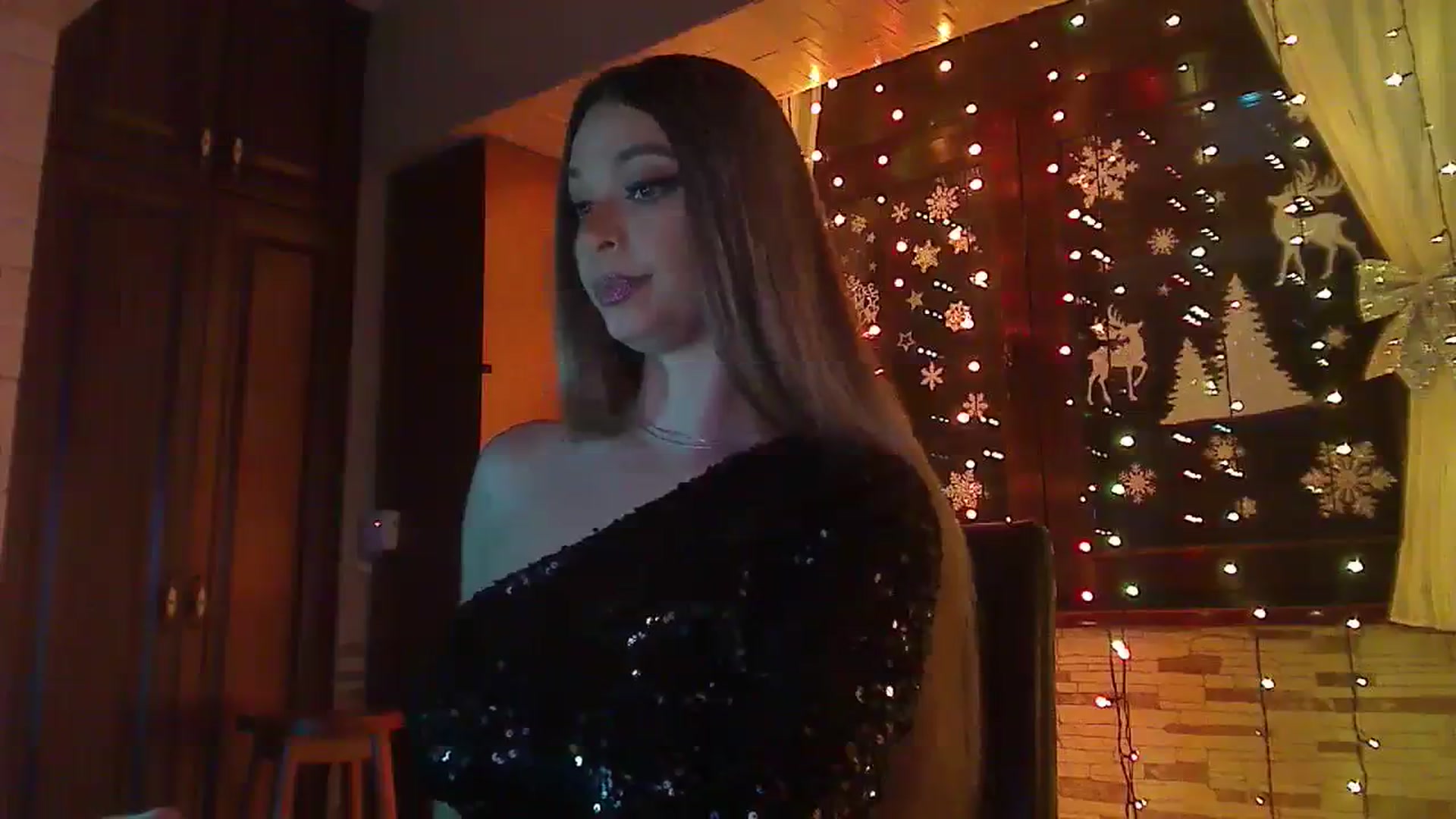 Gallery image thumbnail from No_bo_dy's myfreecams stream on, 12/11/2023, 01:52 image 14 of 20