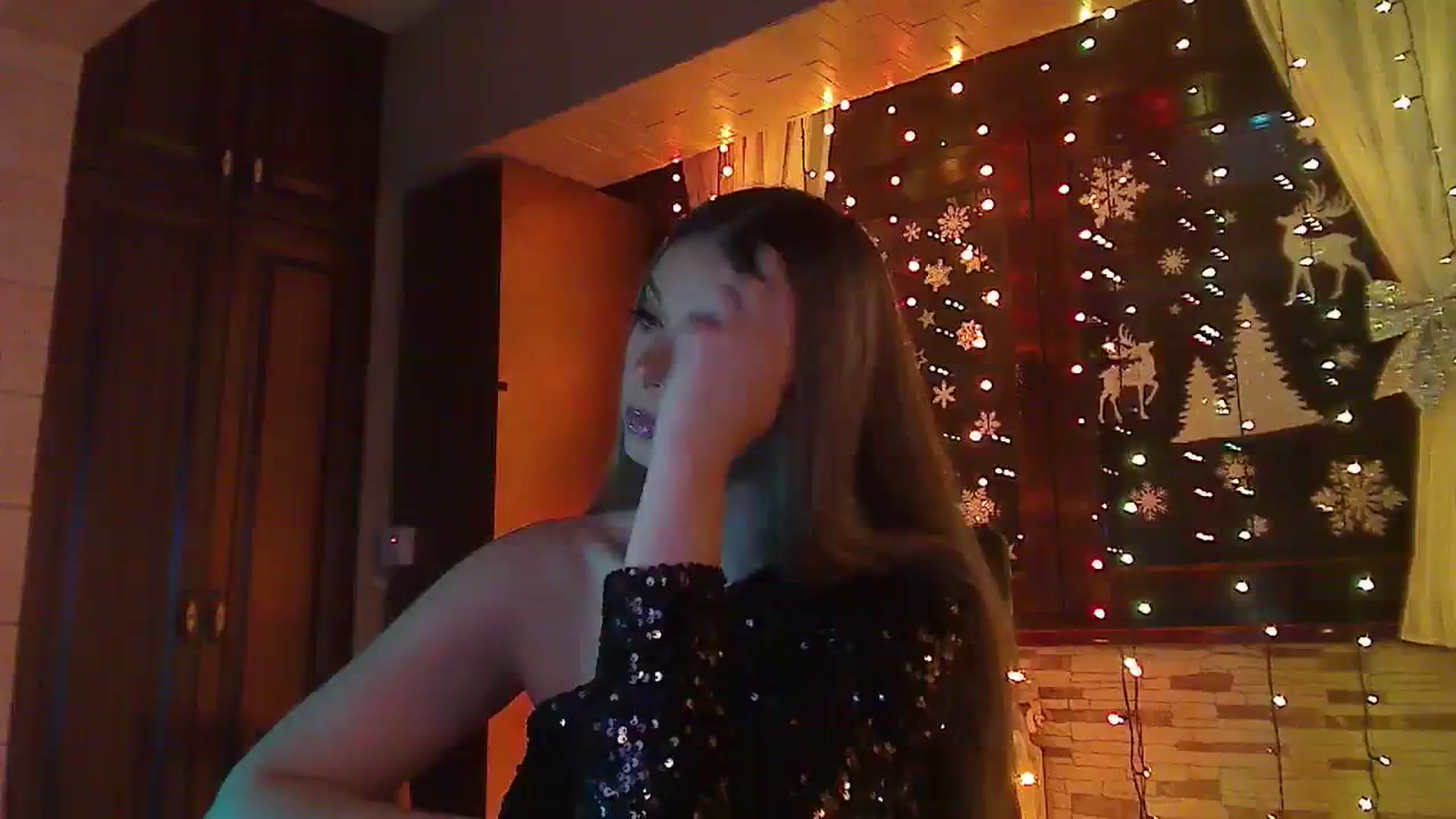 Gallery image thumbnail from No_bo_dy's myfreecams stream on, 12/11/2023, 01:52 image 7 of 20