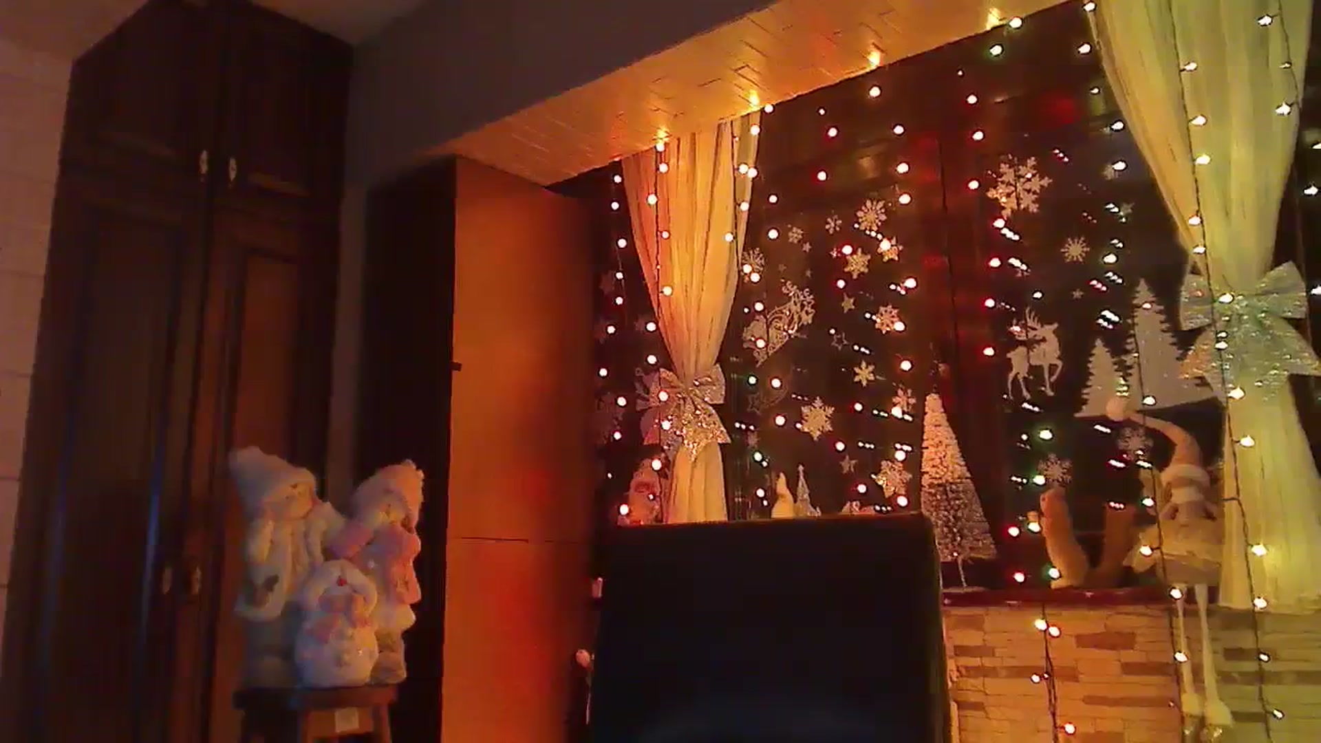 Gallery image thumbnail from No_bo_dy's myfreecams stream on, 12/17/2023, 01:23 image 20 of 20