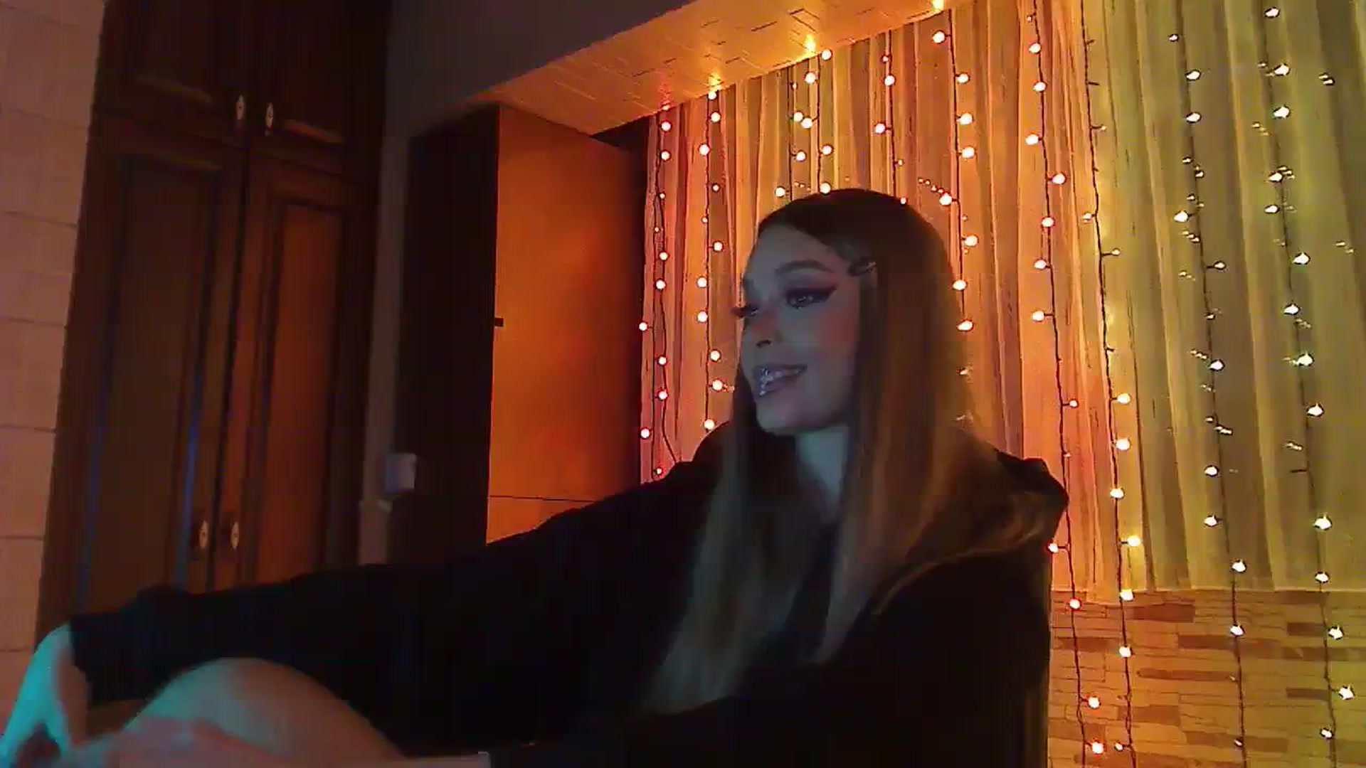Gallery image thumbnail from No_bo_dy's myfreecams stream on, 01/26/2024, 24:53 image 20 of 20
