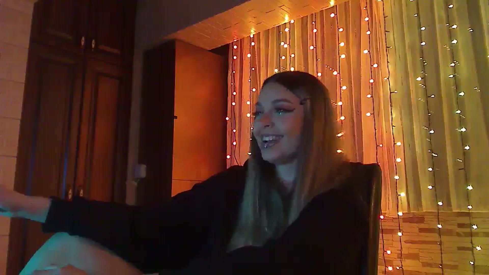 Gallery image thumbnail from No_bo_dy's myfreecams stream on, 01/26/2024, 01:58 image 11 of 20