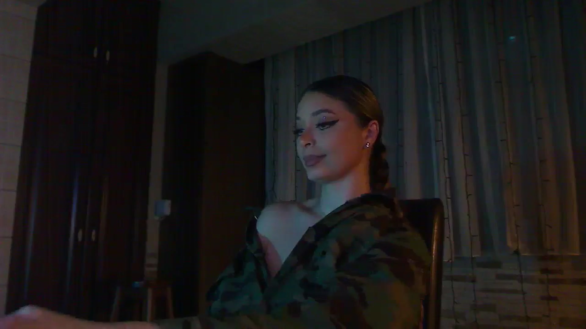Gallery image thumbnail from No_bo_dy's myfreecams stream on, 02/25/2024, 01:54 image 5 of 20