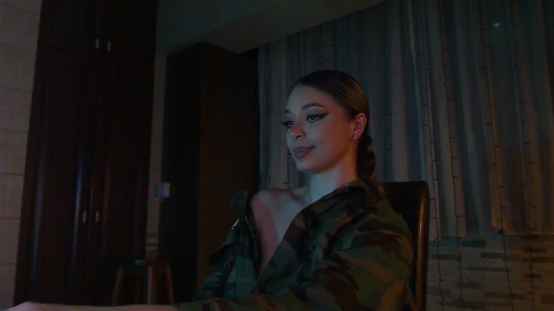 Gallery image thumbnail from No_bo_dy's myfreecams stream on, 02/25/2024, 01:54 image 11 of 20