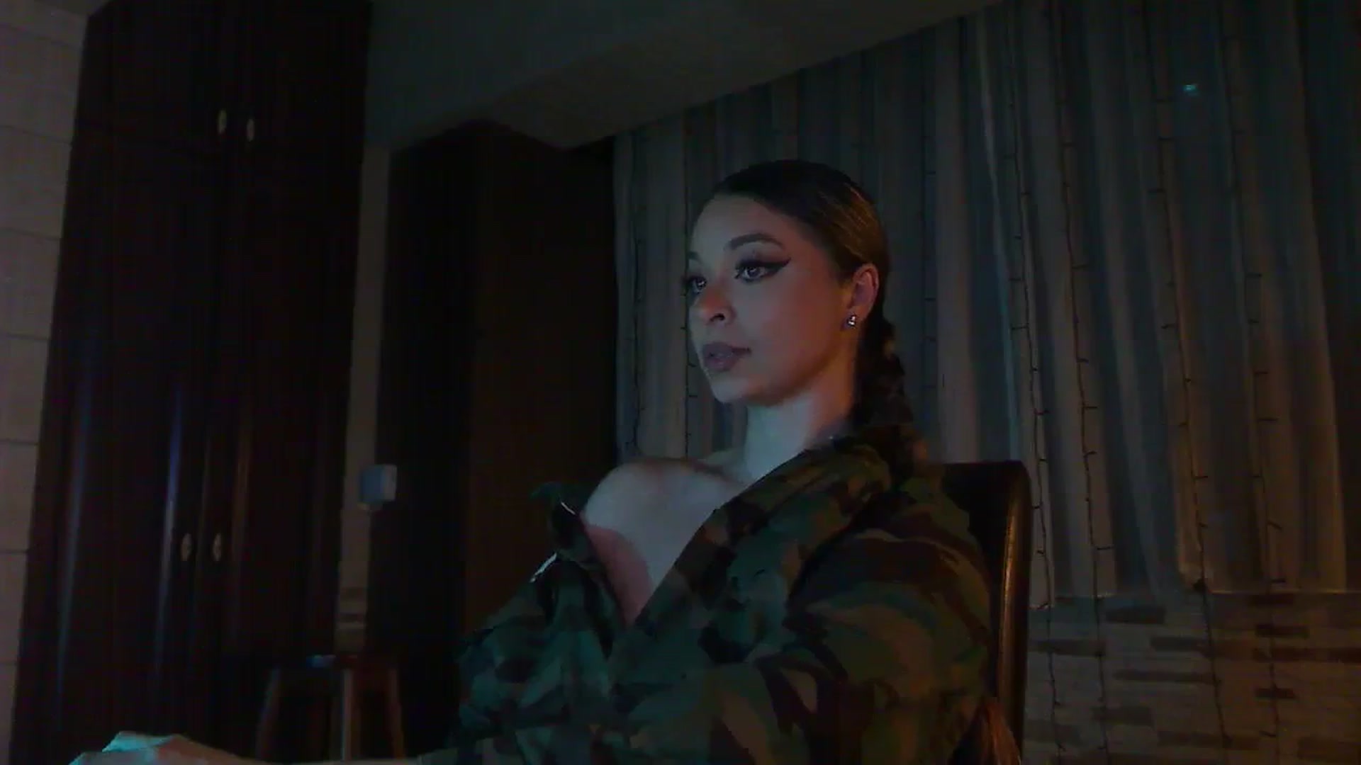 Gallery image thumbnail from No_bo_dy's myfreecams stream on, 02/25/2024, 01:54 image 4 of 20