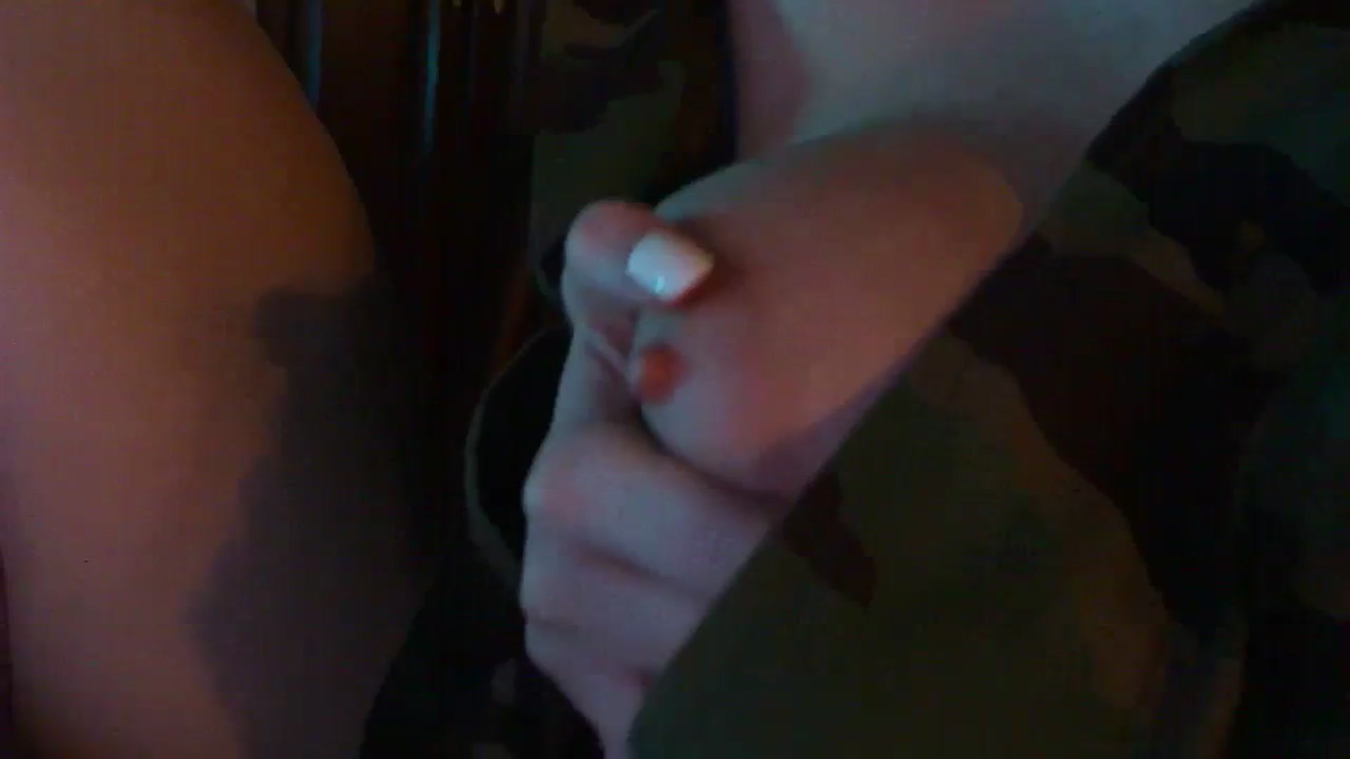 Gallery image thumbnail from No_bo_dy's myfreecams stream on, 02/25/2024, 03:02 image 13 of 20