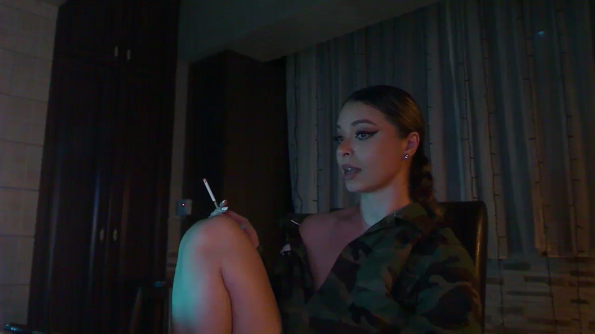 Gallery image thumbnail from No_bo_dy's myfreecams stream on, 02/25/2024, 03:02 image 19 of 20