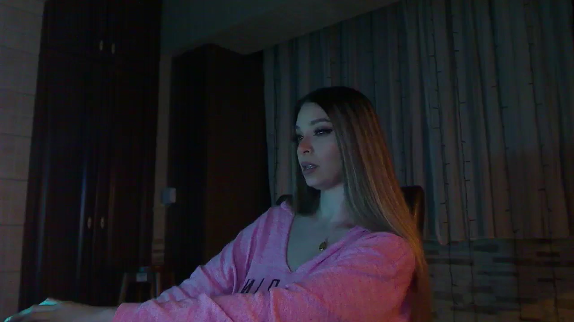 Gallery image thumbnail from No_bo_dy's myfreecams stream on, 03/02/2024, 01:27 image 17 of 20