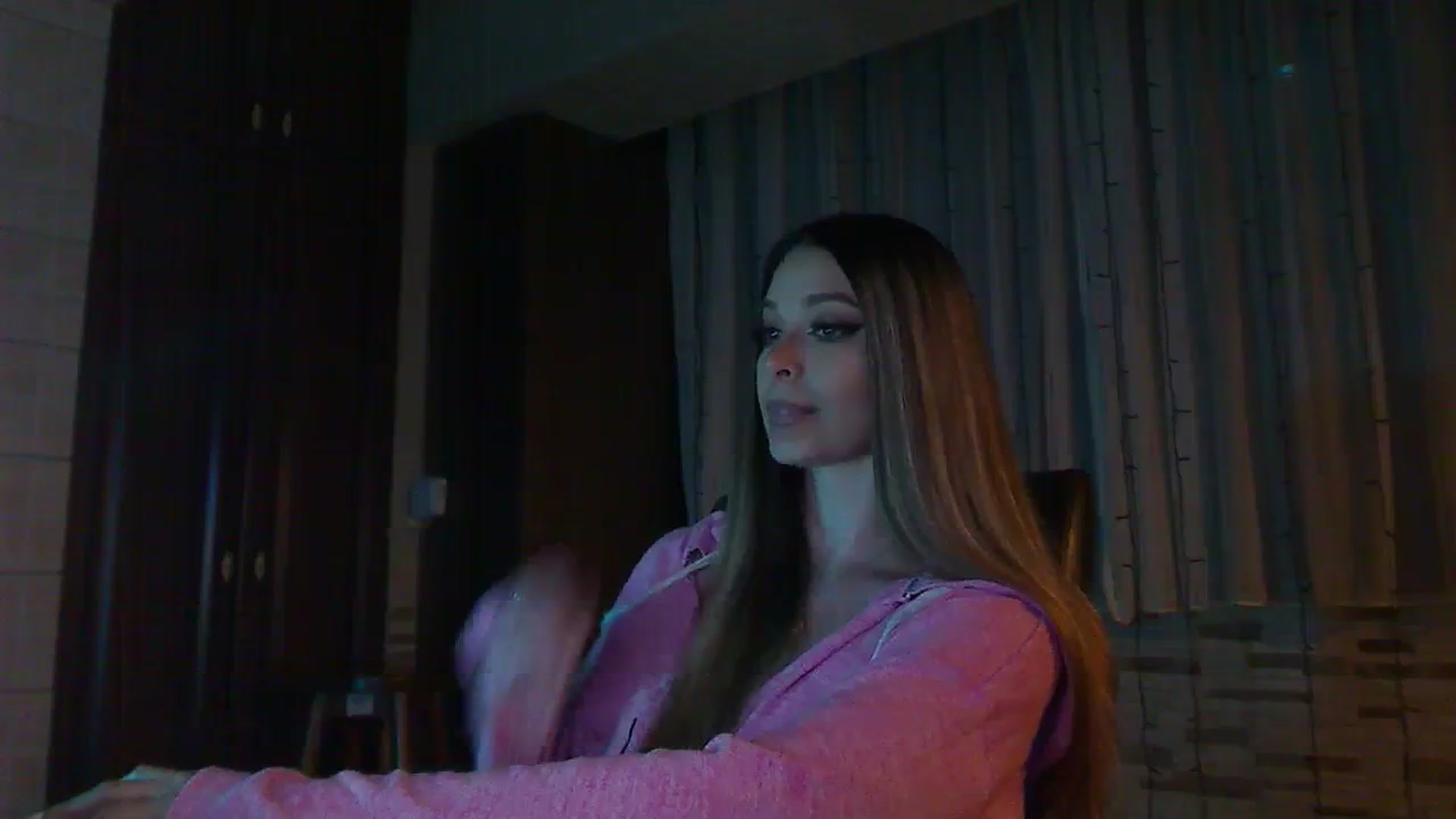 Gallery image thumbnail from No_bo_dy's myfreecams stream on, 03/02/2024, 02:35 image 3 of 20