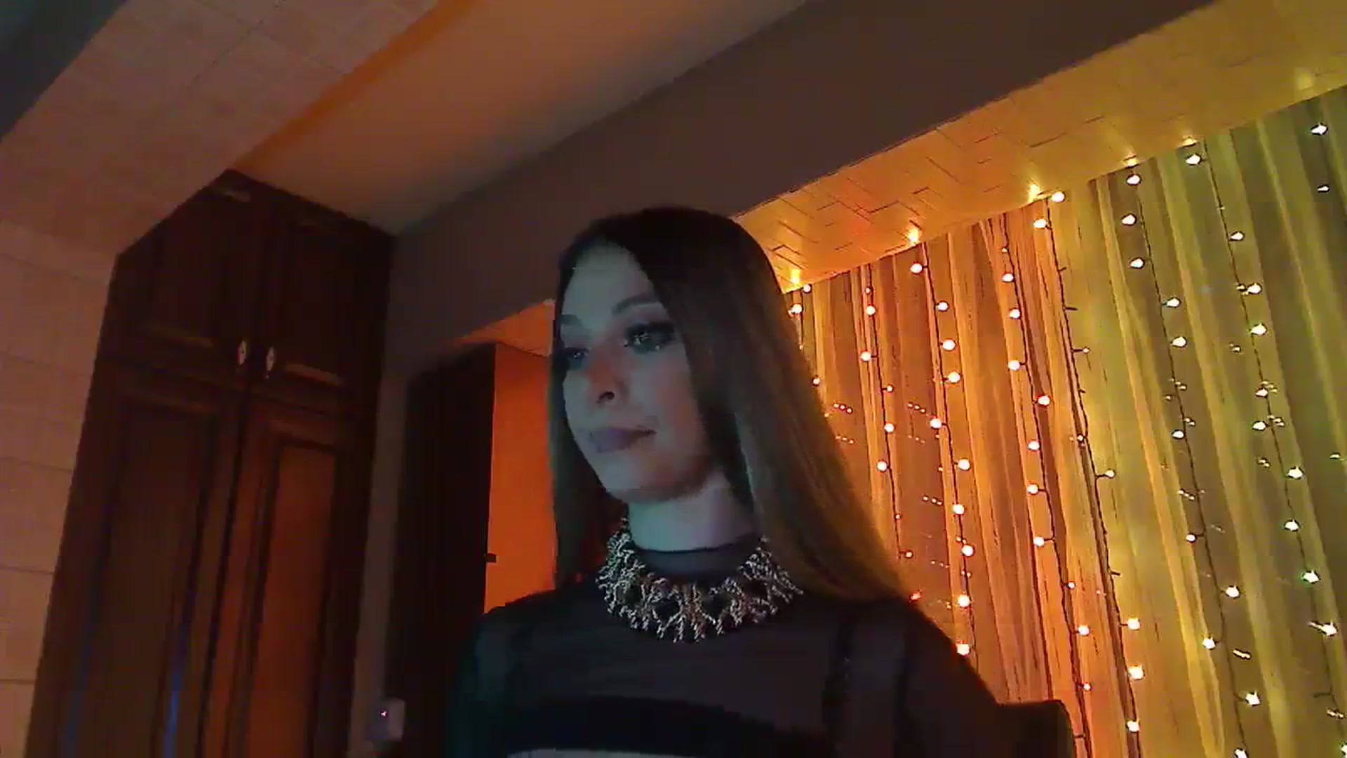 Gallery image thumbnail from No_bo_dy's myfreecams stream on, 03/11/2024, 03:04 image 17 of 20