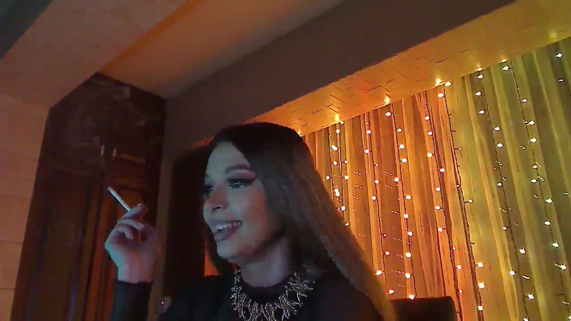 Gallery image thumbnail from No_bo_dy's myfreecams stream on, 03/11/2024, 03:04 image 18 of 20