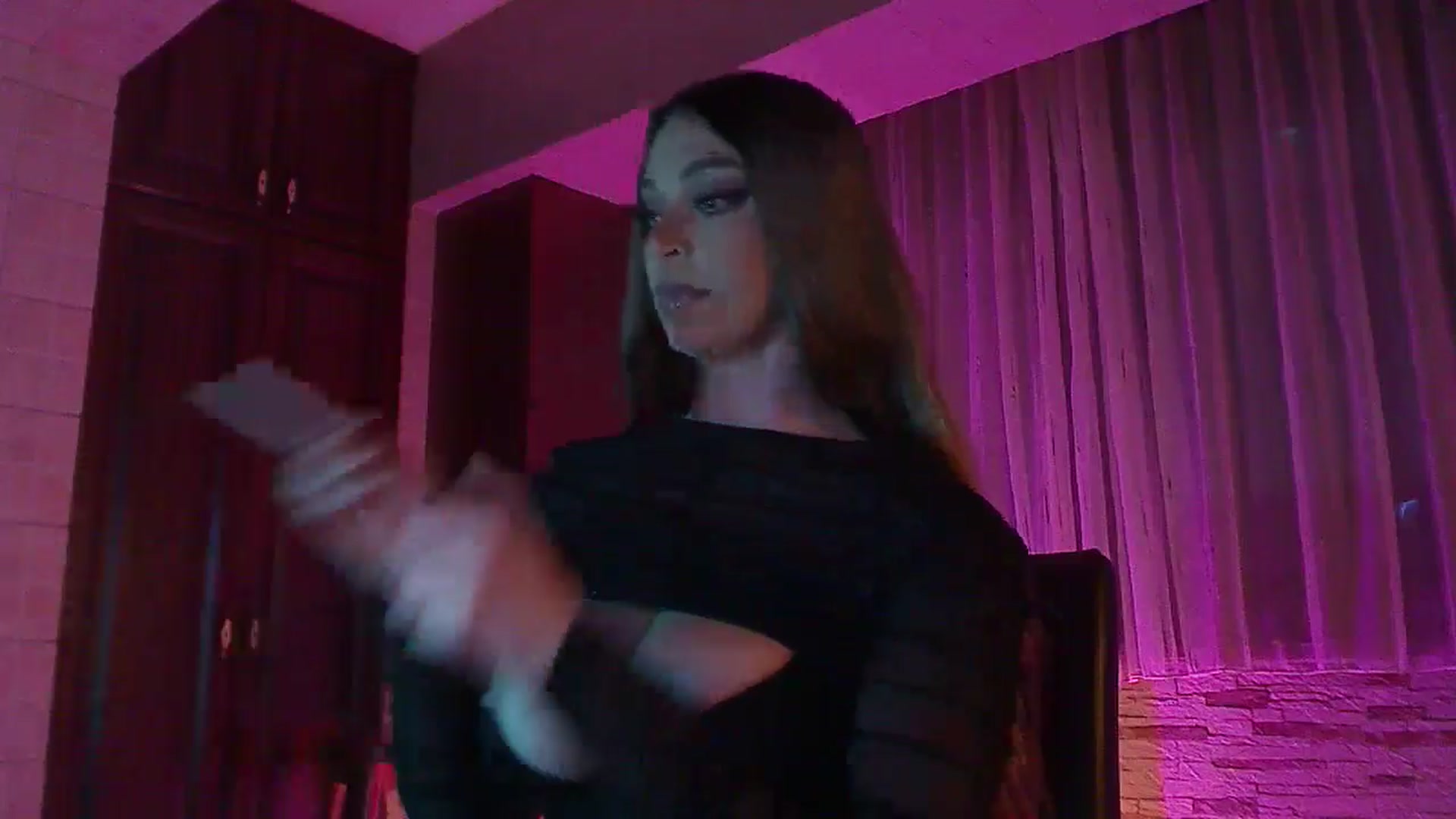 Gallery image thumbnail from No_bo_dy's myfreecams stream on, 04/19/2024, 01:56 image 6 of 20
