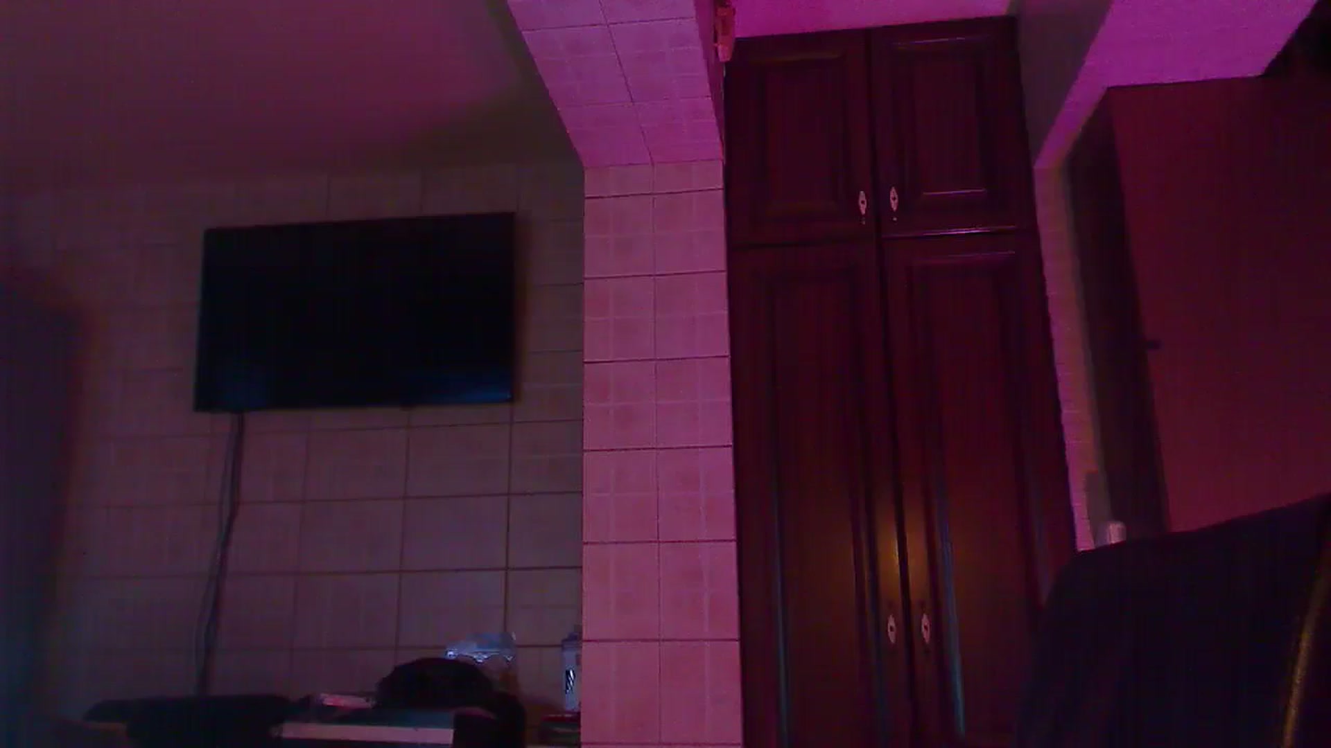 Gallery image thumbnail from No_bo_dy's myfreecams stream on, 05/02/2024, 24:51 image 18 of 20