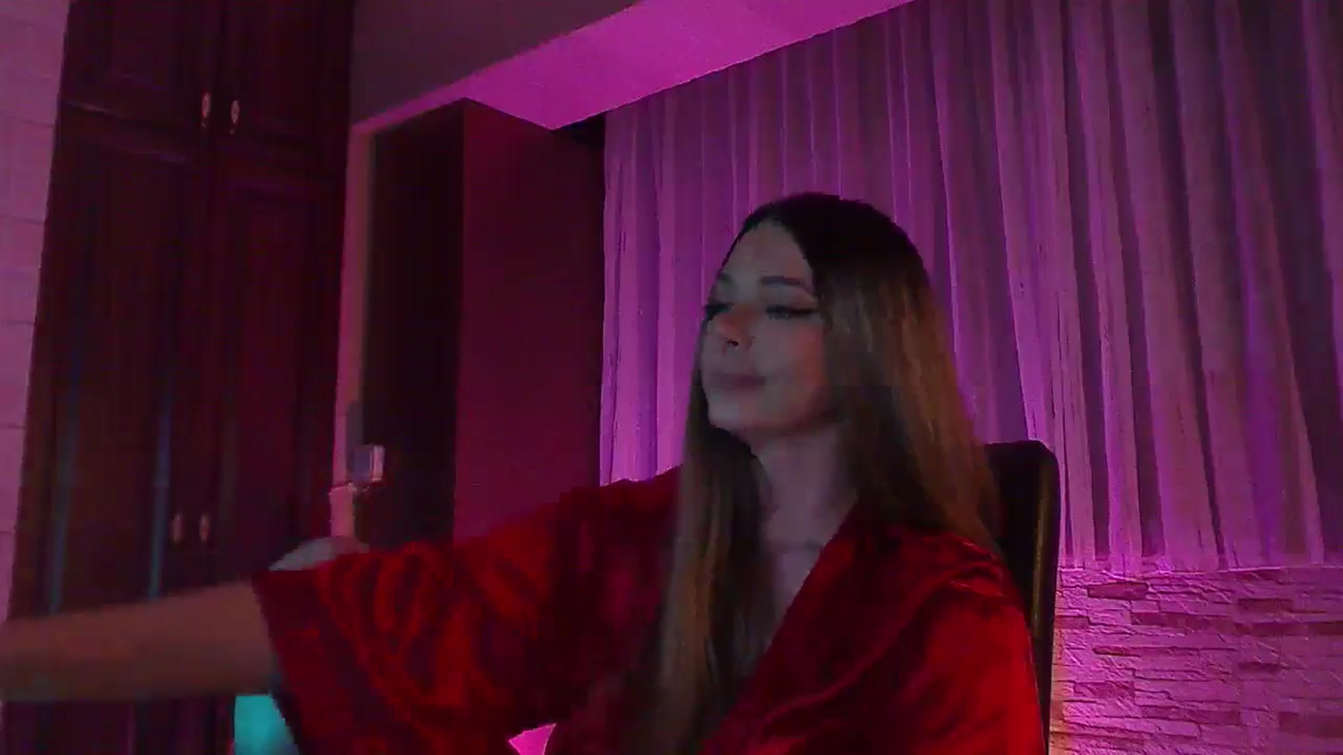 Gallery image thumbnail from No_bo_dy's myfreecams stream on, 05/02/2024, 02:42 image 8 of 20