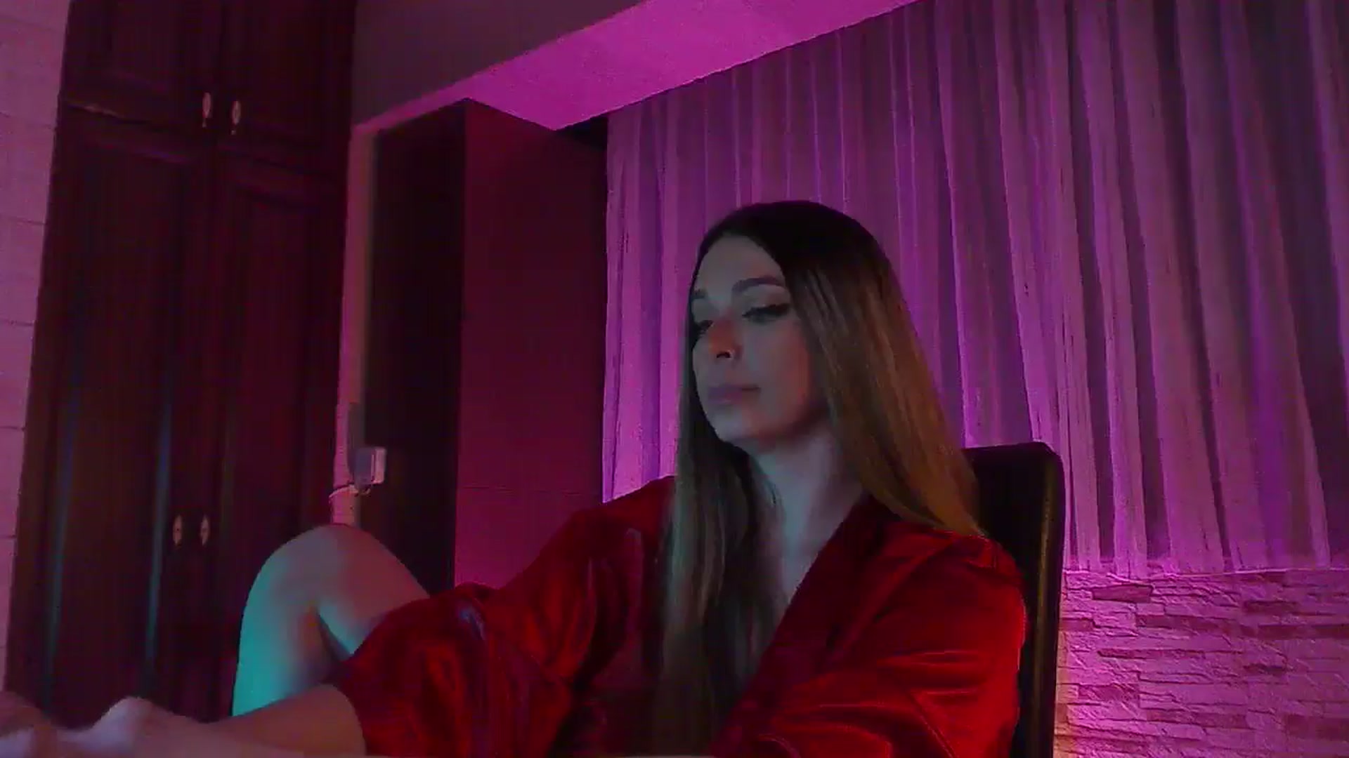 Gallery image thumbnail from No_bo_dy's myfreecams stream on, 05/02/2024, 02:42 image 9 of 20