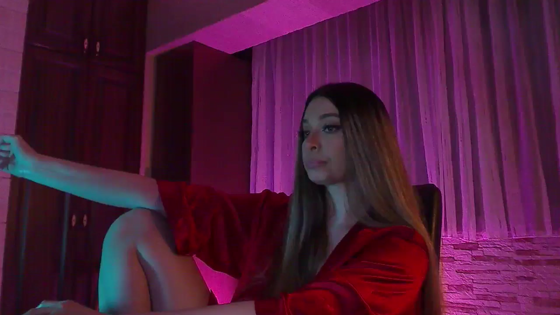 Gallery image thumbnail from No_bo_dy's myfreecams stream on, 05/02/2024, 02:42 image 6 of 20