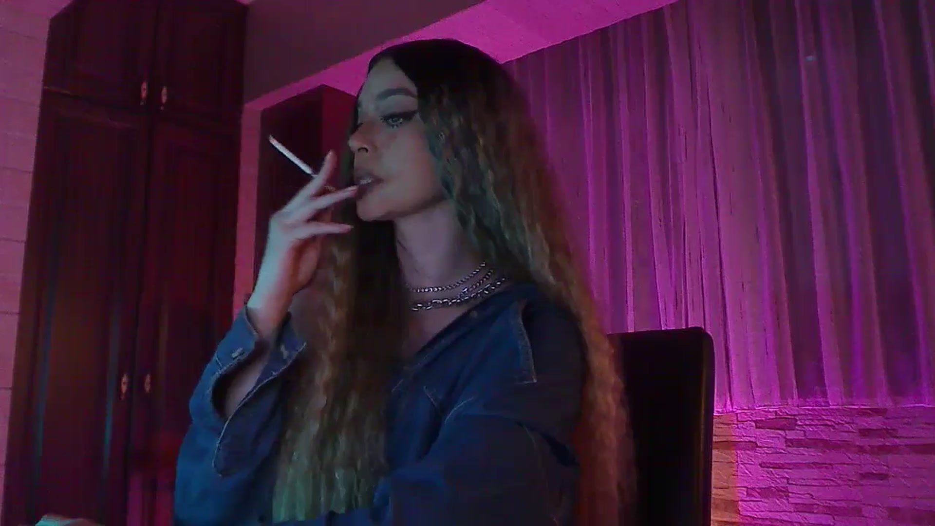 Gallery image thumbnail from No_bo_dy's myfreecams stream on, 05/11/2024, 03:51 image 9 of 20